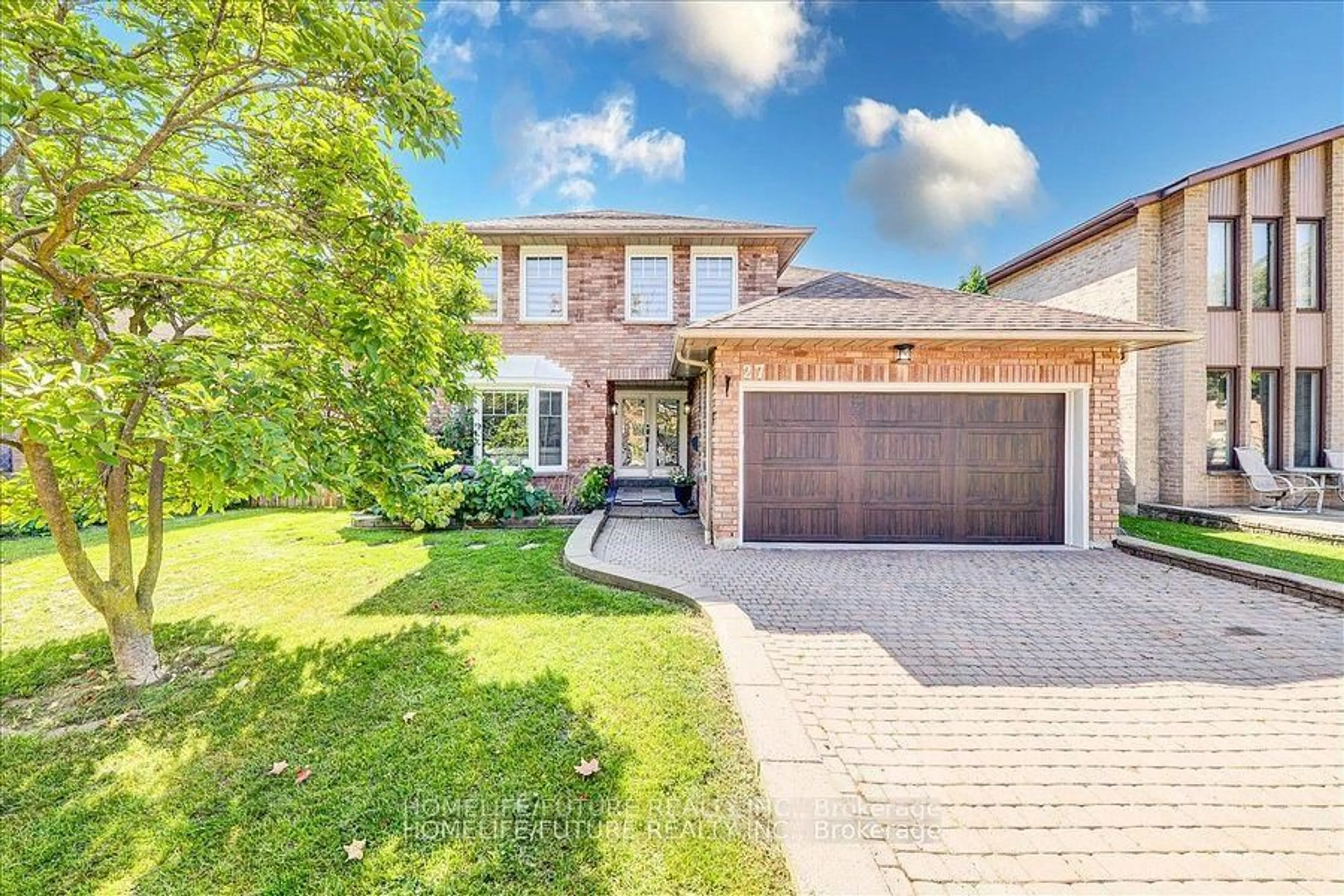 Home with brick exterior material, street for 27 Sugarbush Sq, Toronto Ontario M1C 3M6