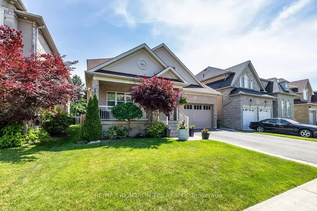 25 Leafield Dr, Toronto 3