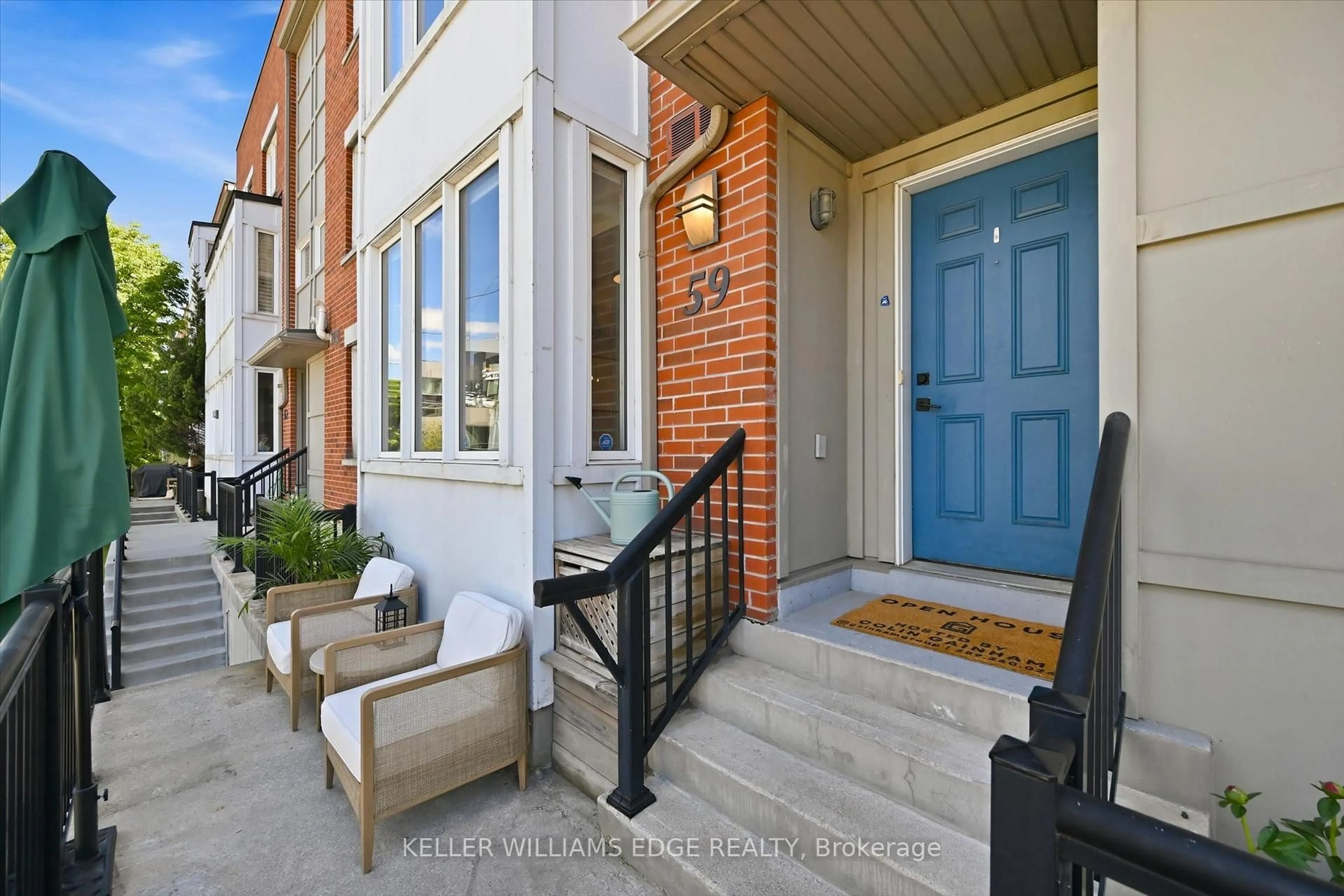 Indoor entryway for 59 Carroll St, Toronto Ontario M4M 3G2