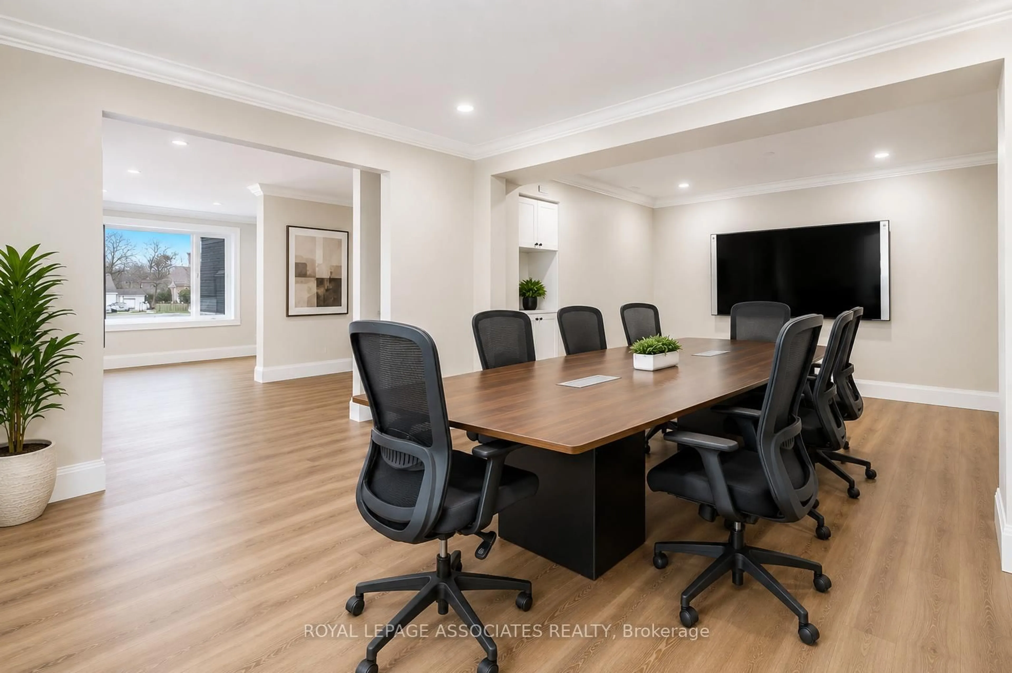 A pic of a room for 515 Kingston Rd, Ajax Ontario L1S 6M1