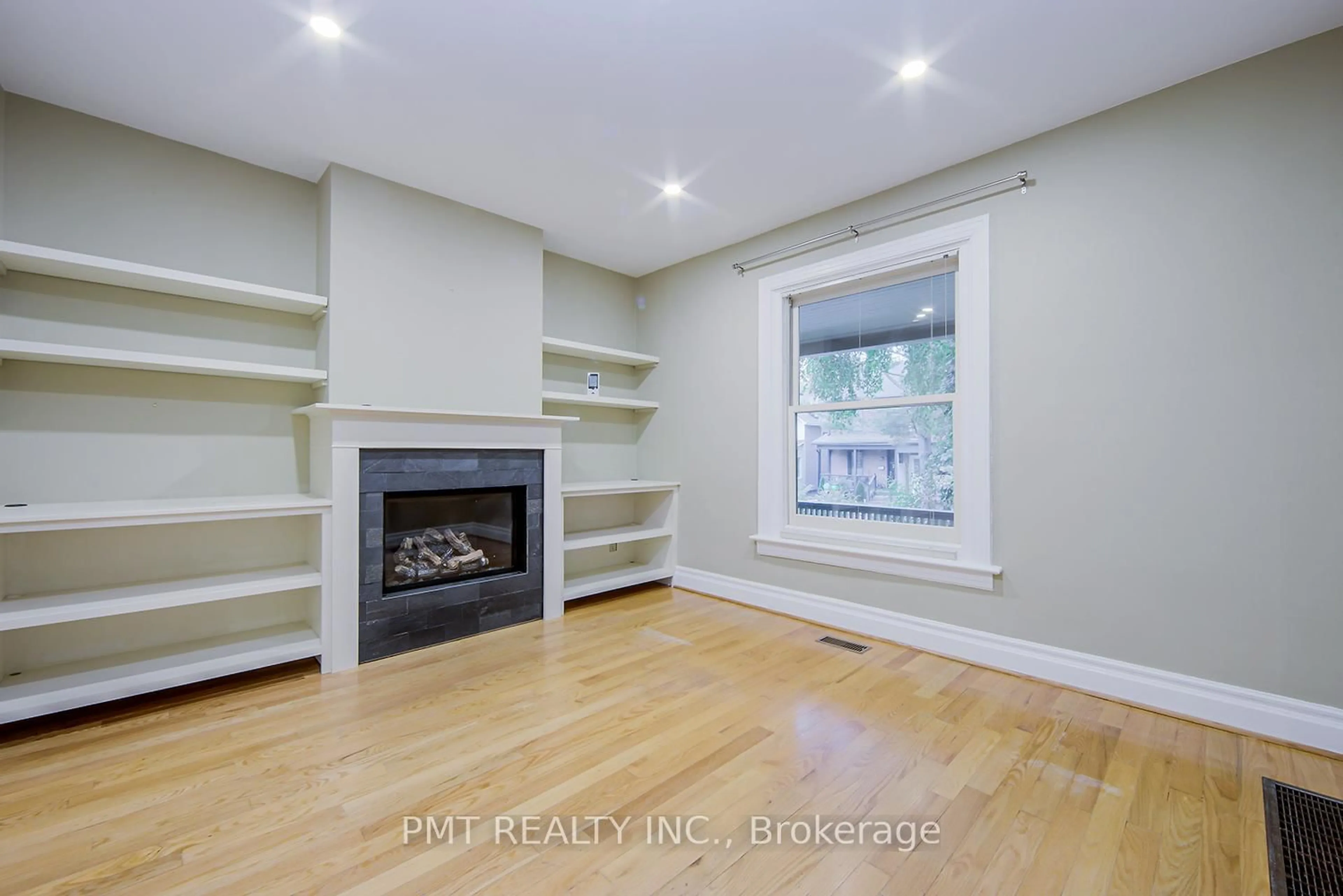 A pic of a room for 47 Herbert Ave, Toronto Ontario M4L 3P8