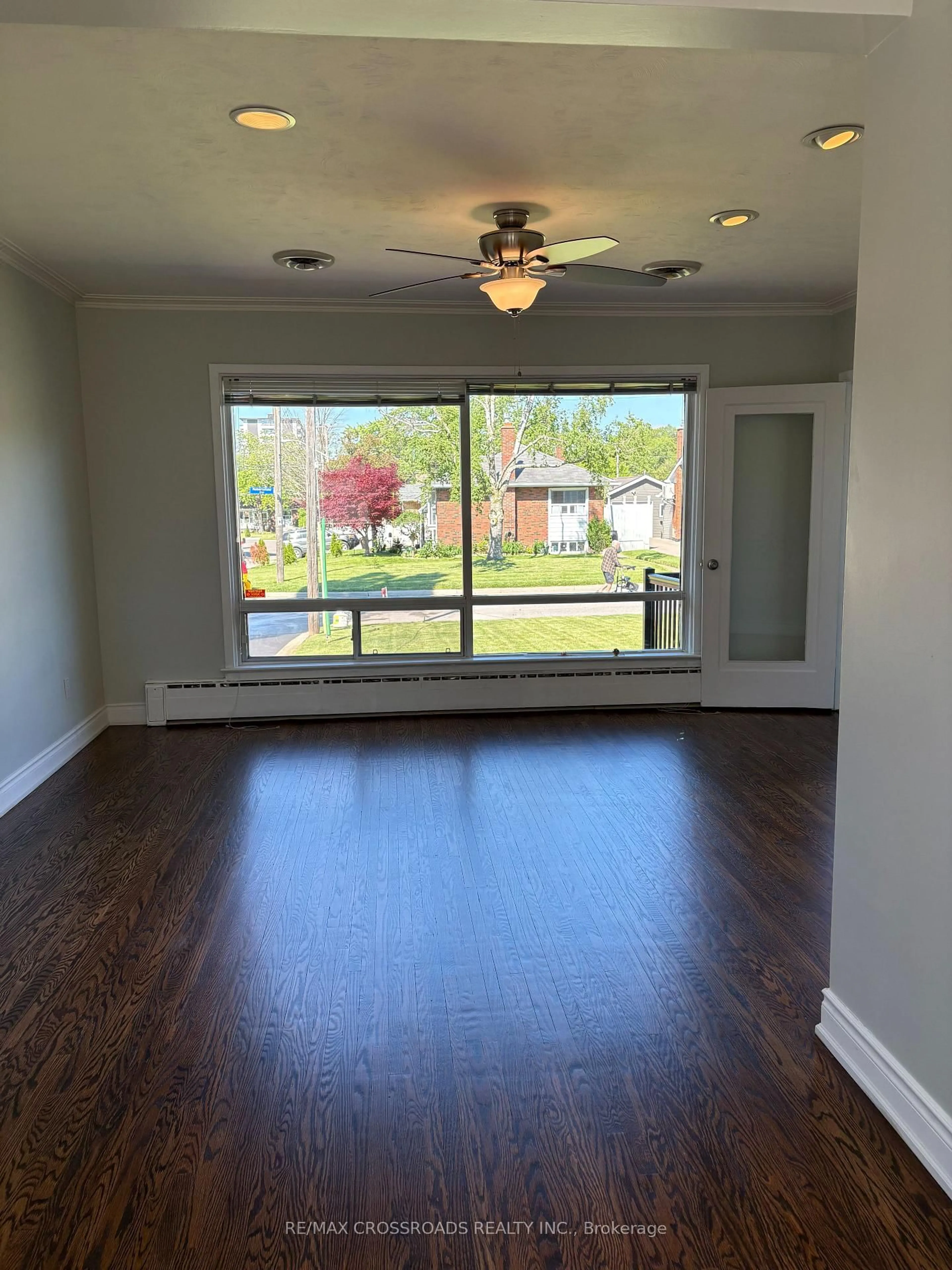 A pic of a room for 31 Robertsfield Cres, Toronto Ontario M1R 2X1