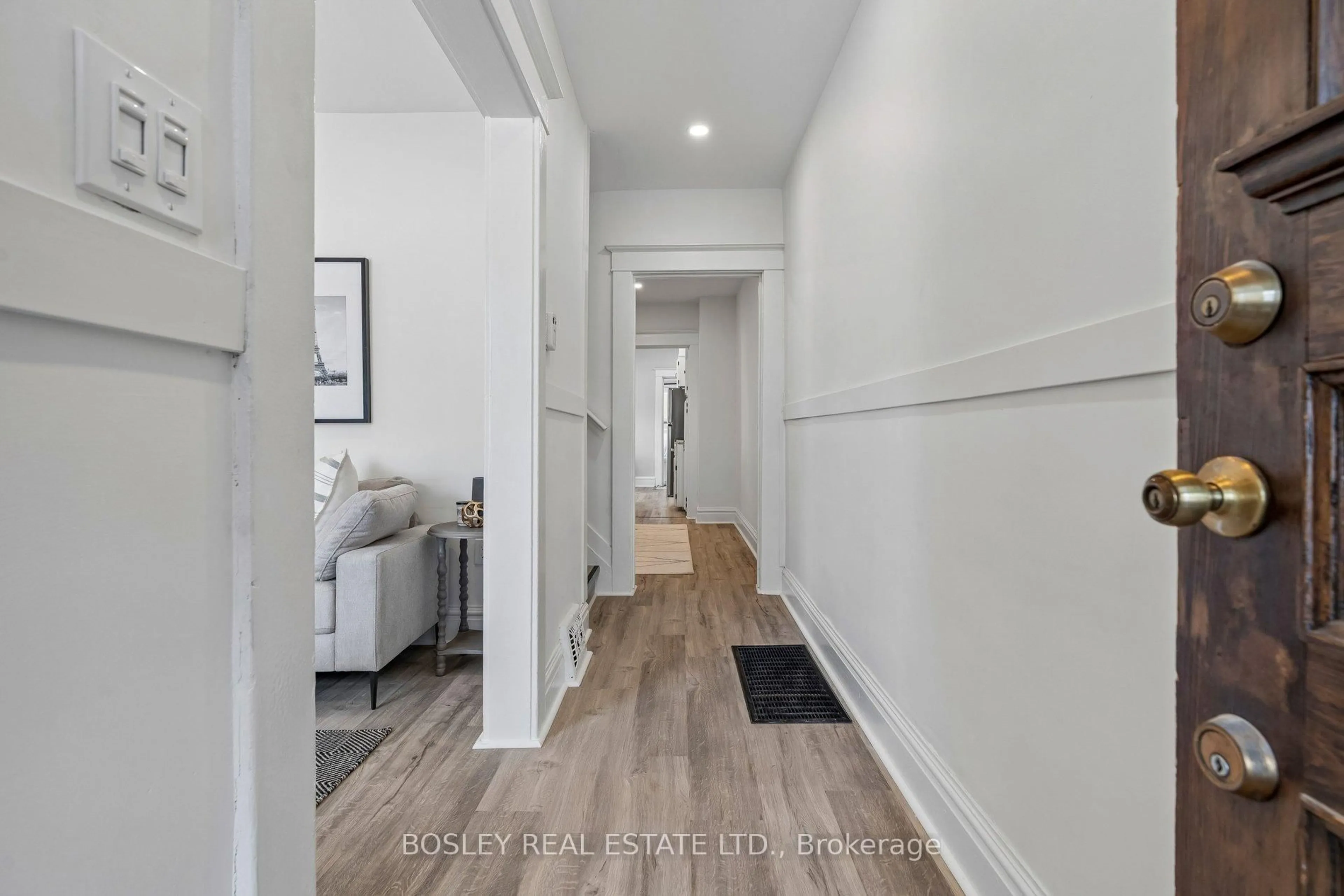 Indoor entryway for 11 Pape Ave, Toronto Ontario M4M 2V5