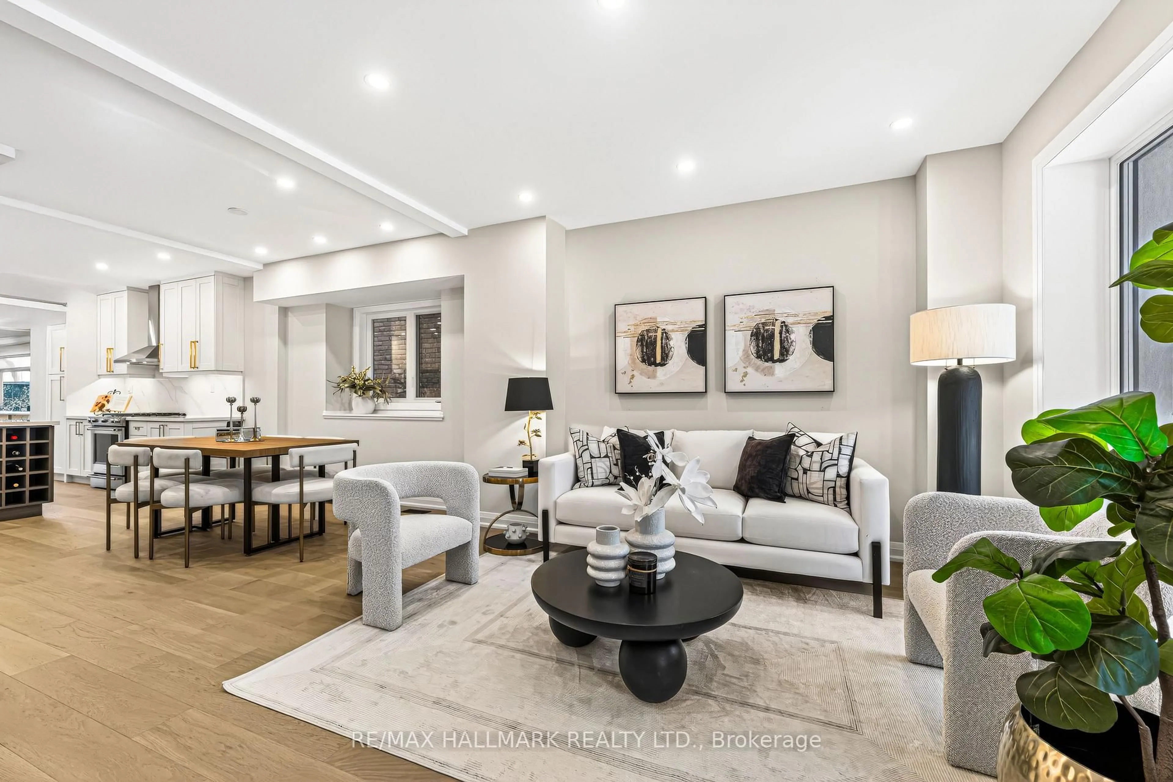 Living room with furniture, unknown for 47 Harcourt Ave, Toronto Ontario M4J 1J3