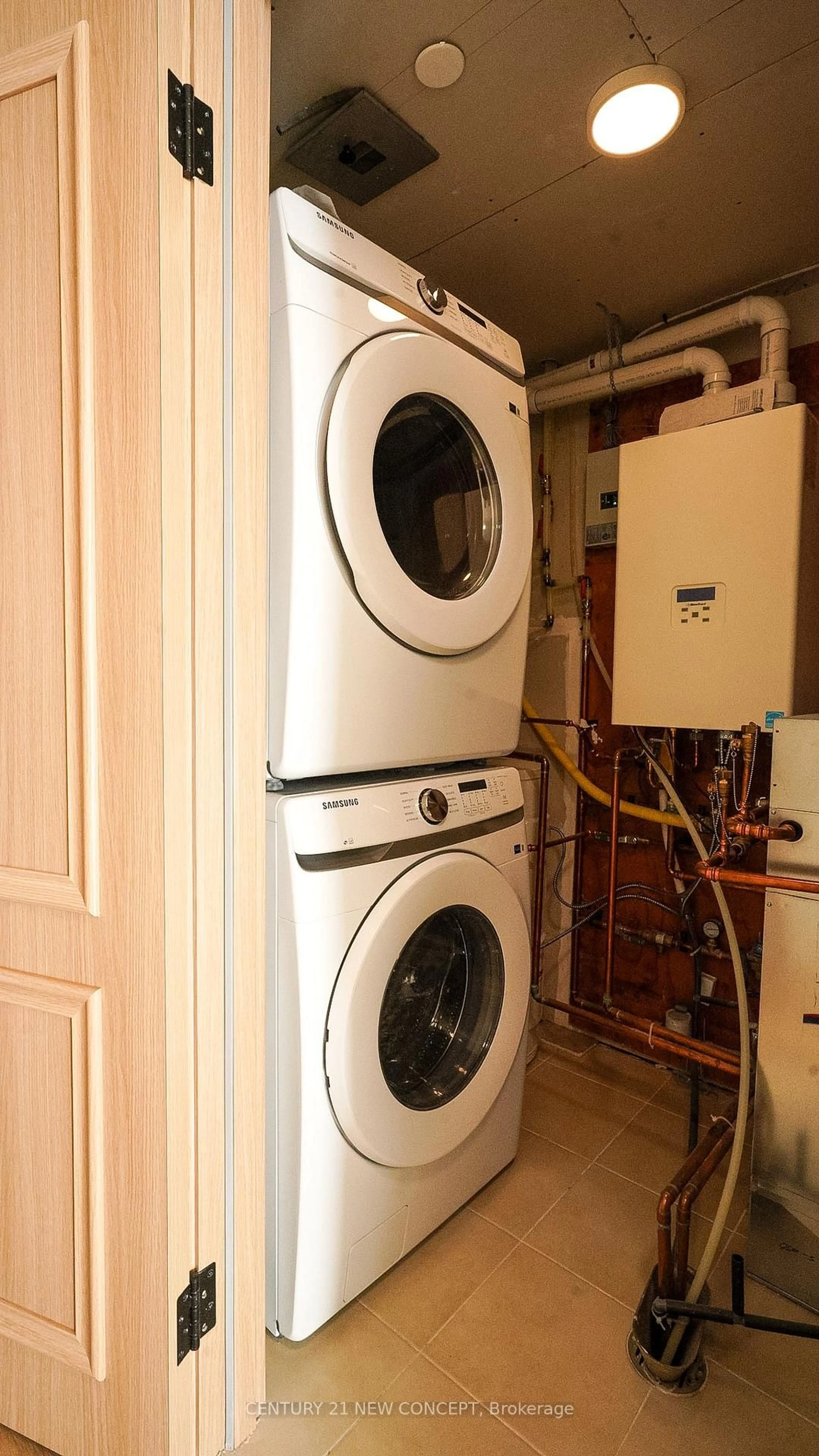 Laundry room for 3427 Sheppard Ave #C2-108, Toronto Ontario M1T 0C5