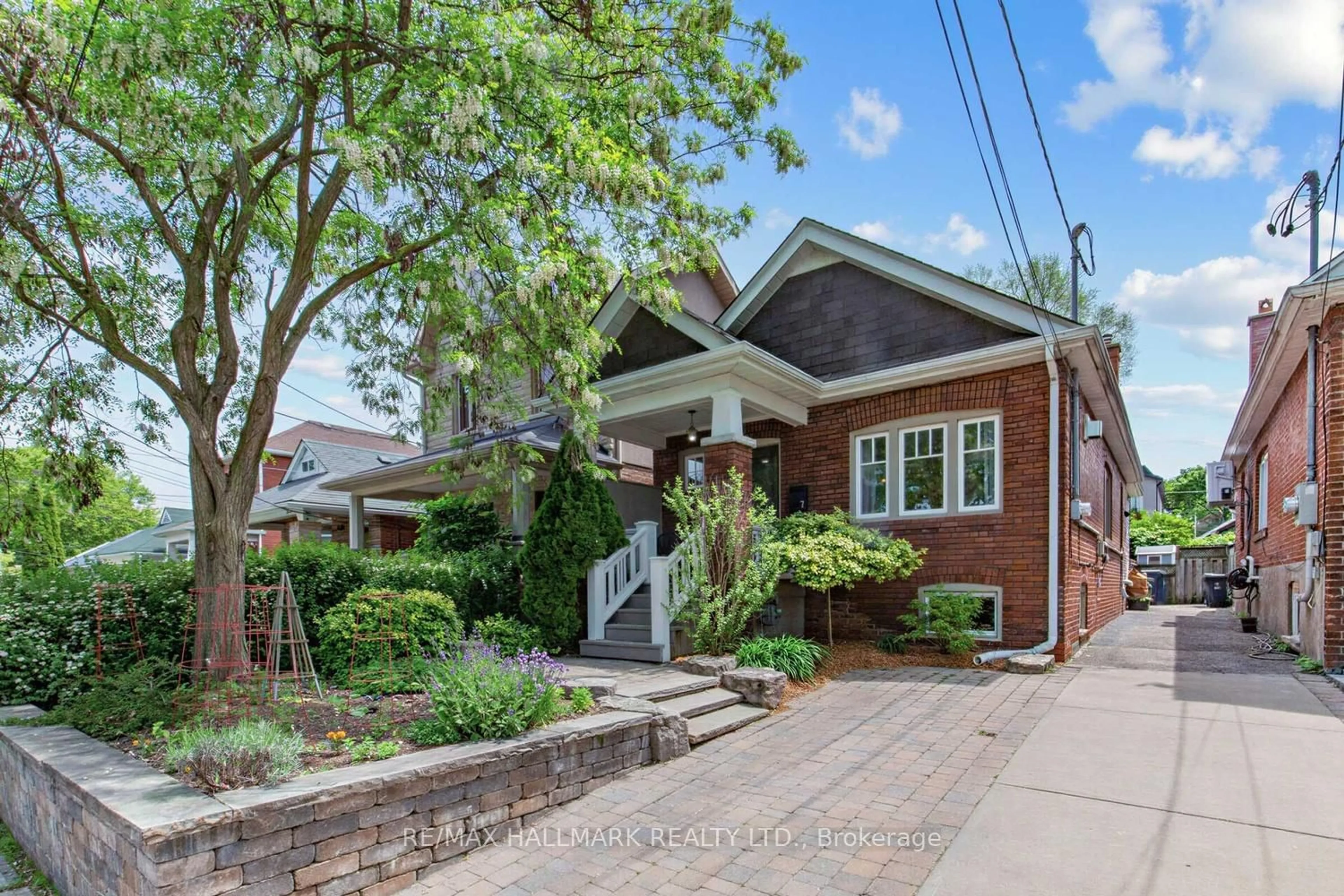 Home with brick exterior material, street for 7 Westbrook Ave, Toronto Ontario M4C 2G1
