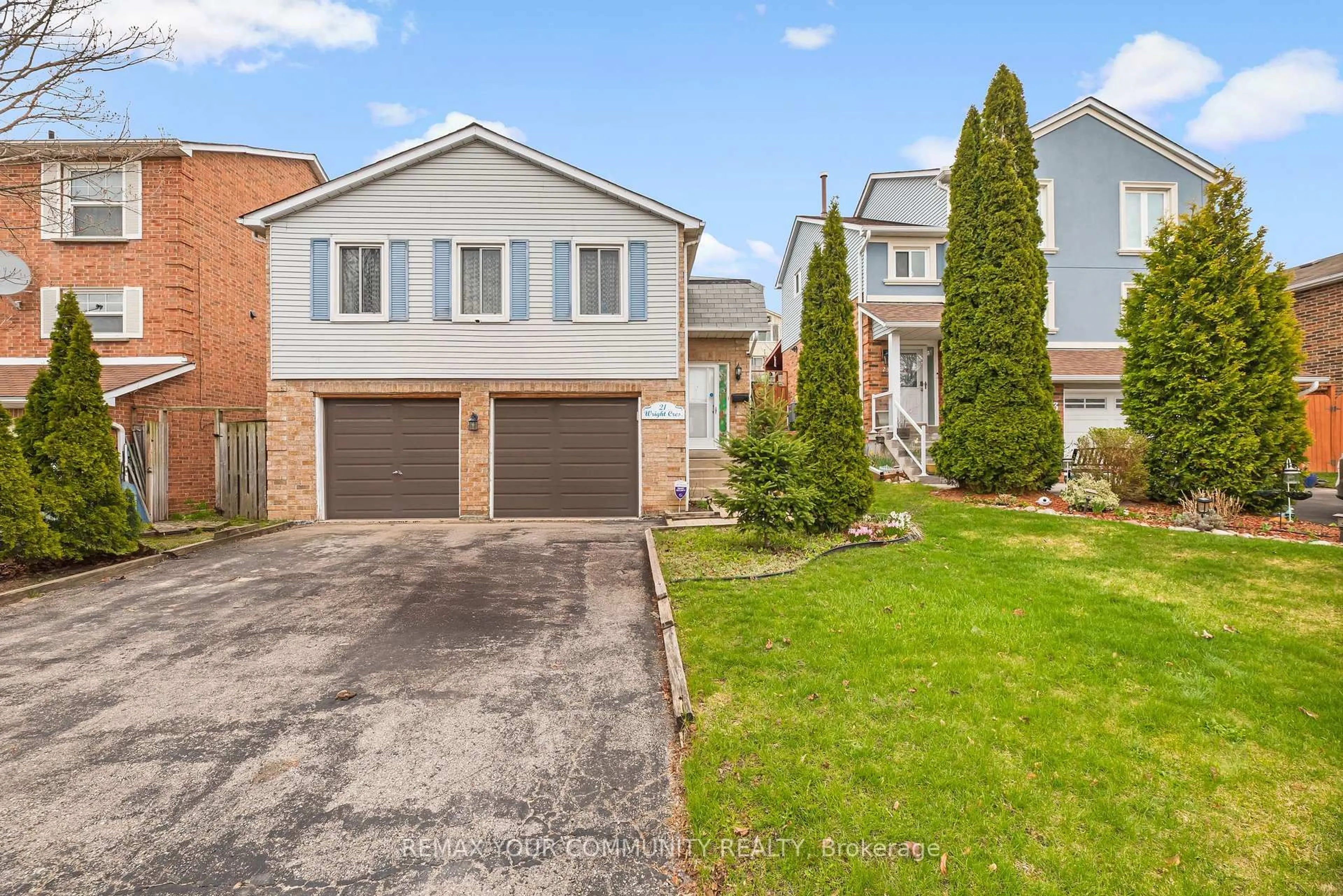 Unknown for 21 Wright Cres, Ajax Ontario L1S 6S8