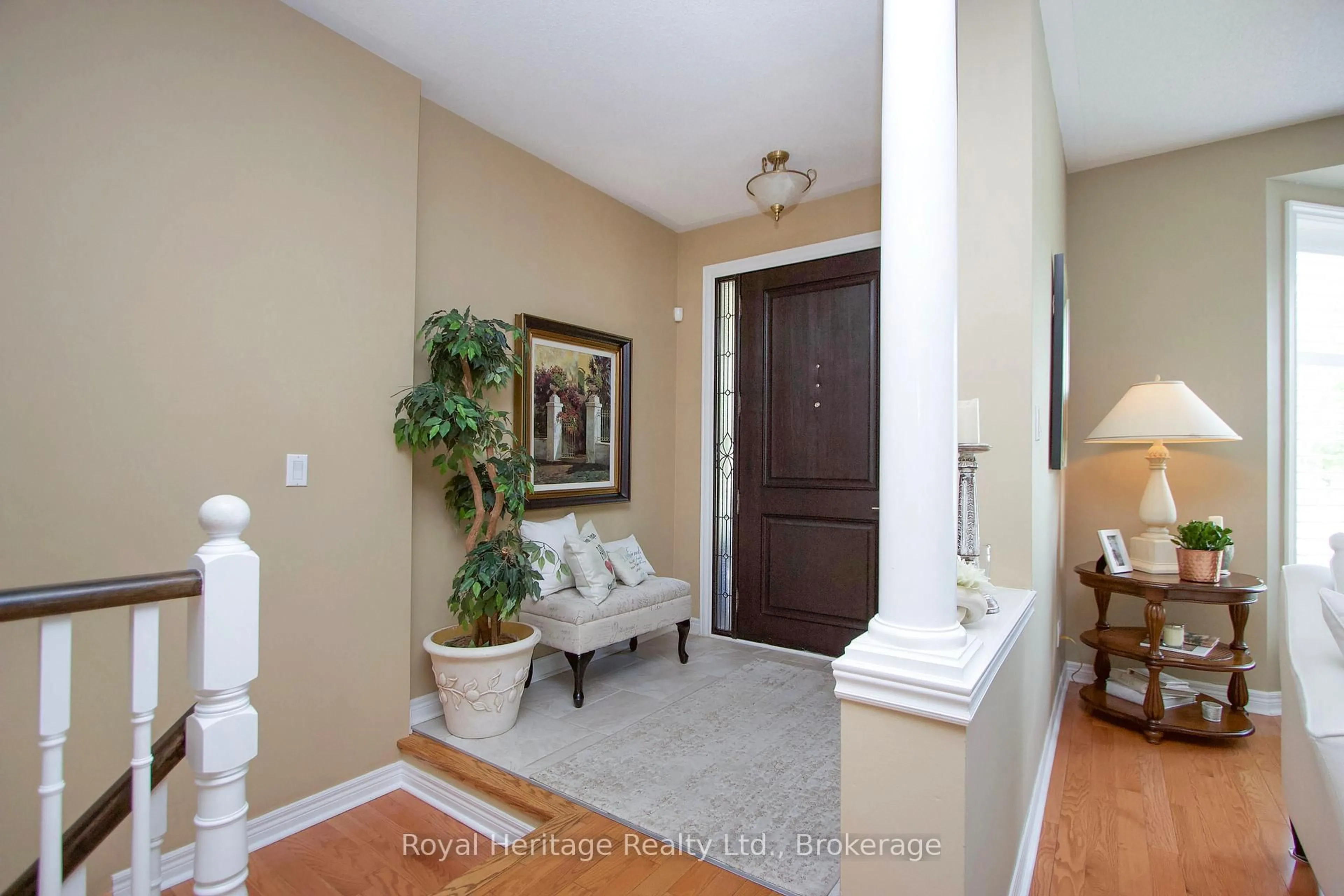 Indoor entryway for 36 Earl Cuddie Blvd, Scugog Ontario L9L 1T4