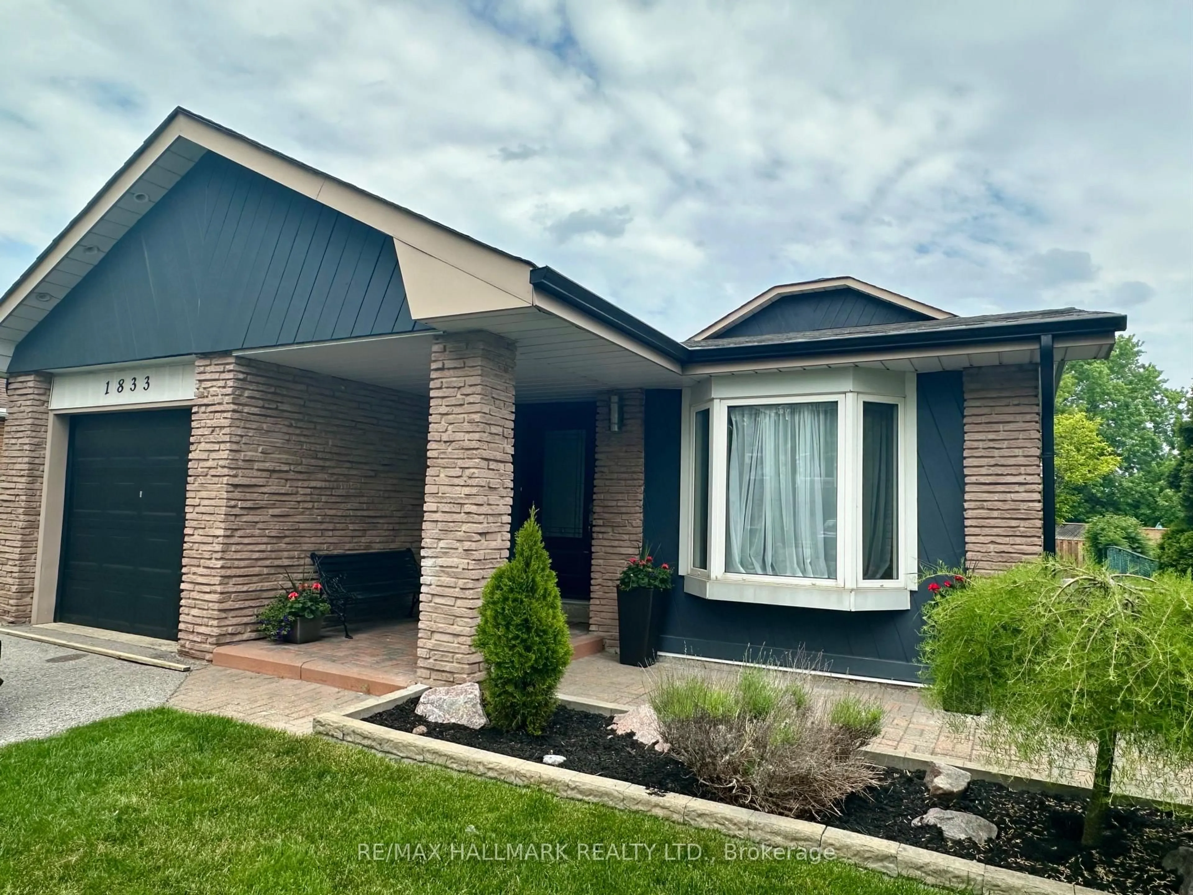 Home with brick exterior material, street for 1833 Shadybrook Dr, Pickering Ontario L1V 3A7