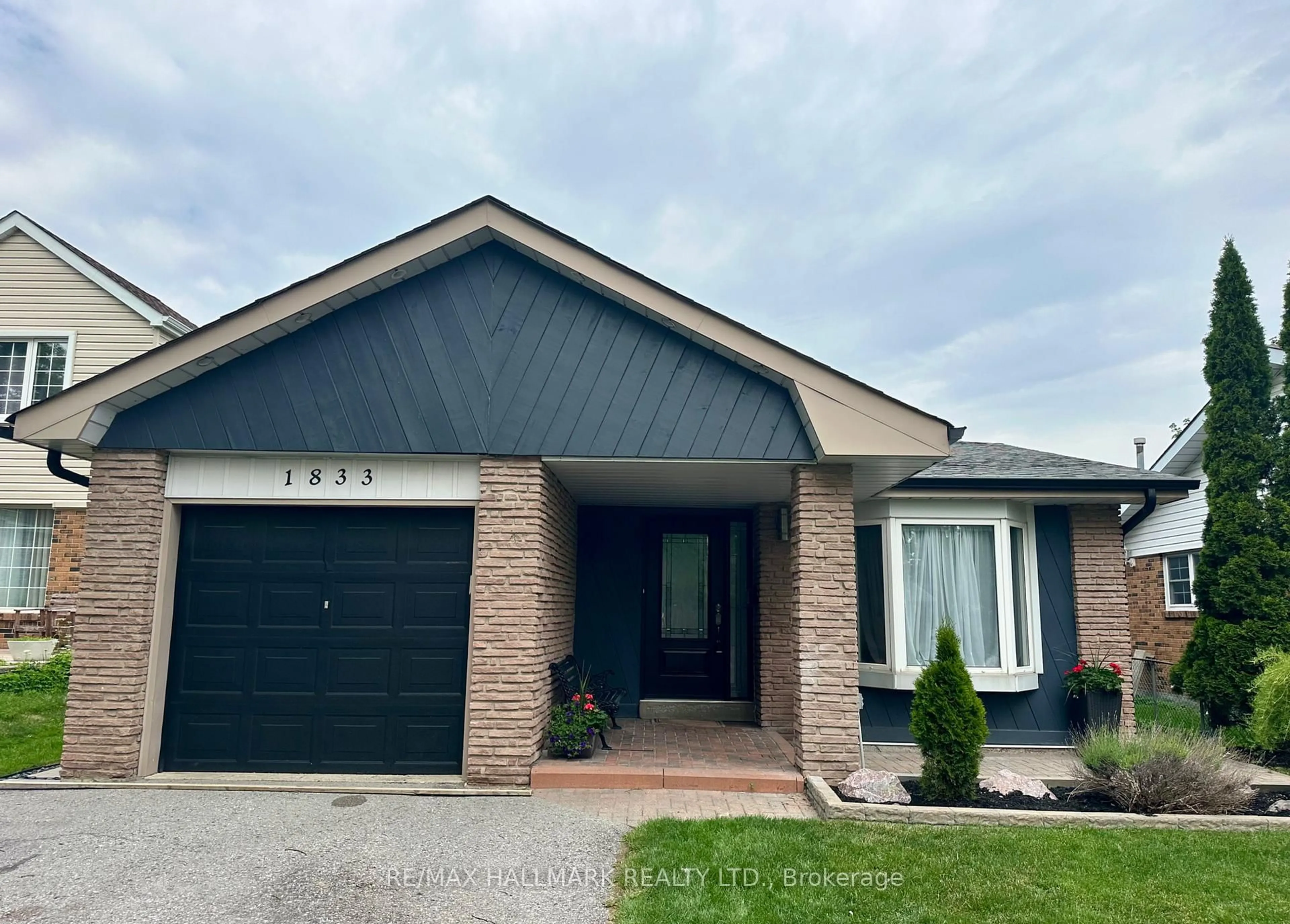 Home with brick exterior material, street for 1833 Shadybrook Dr, Pickering Ontario L1V 3A7
