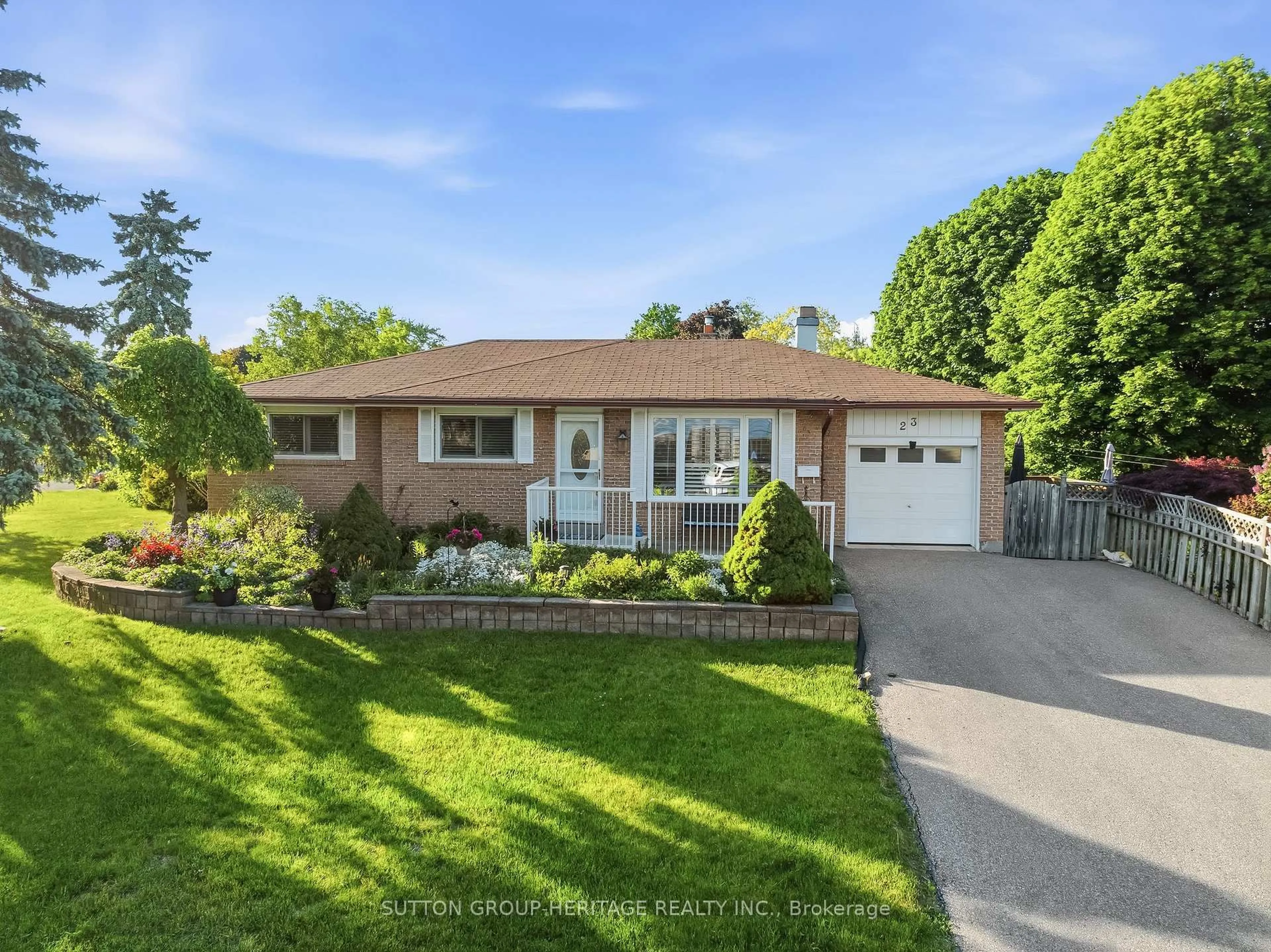 Unknown for 23 Jacwin Dr, Ajax Ontario L1S 6H6