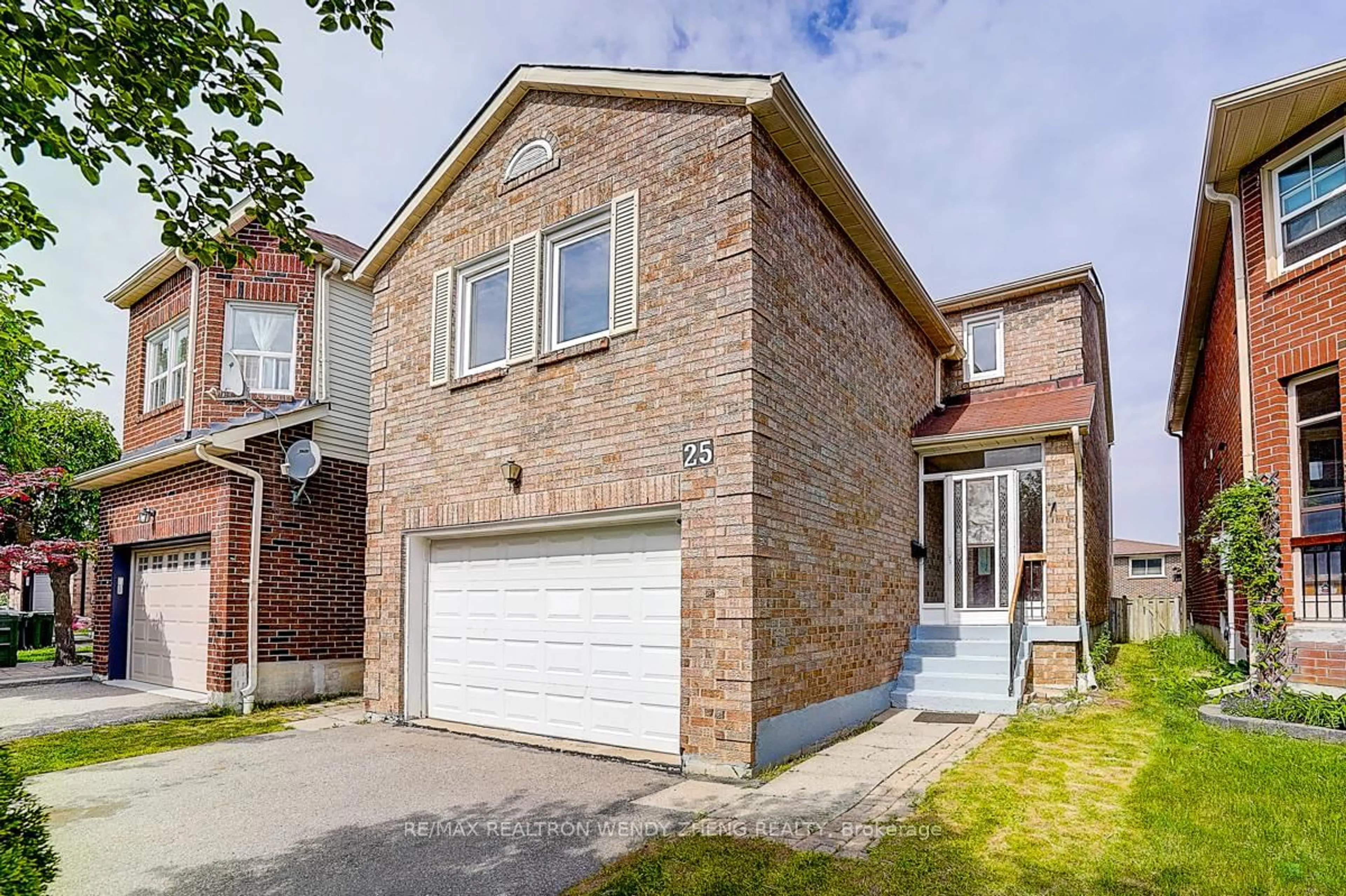 Home with brick exterior material, street for 25 Lysander Crt, Toronto Ontario M1V 3R2