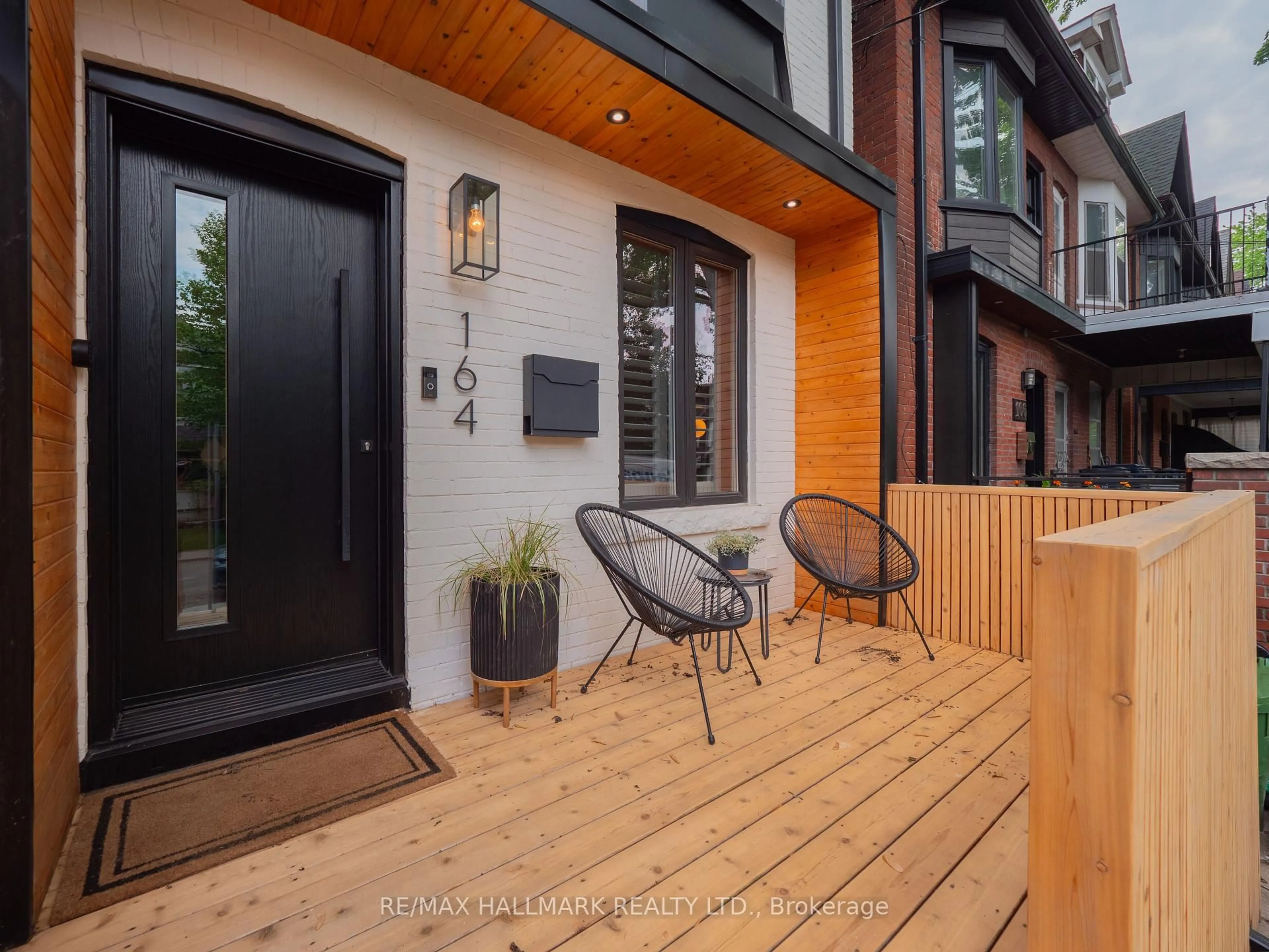 Indoor entryway for 164 Langley Ave, Toronto Ontario M4K 1B7