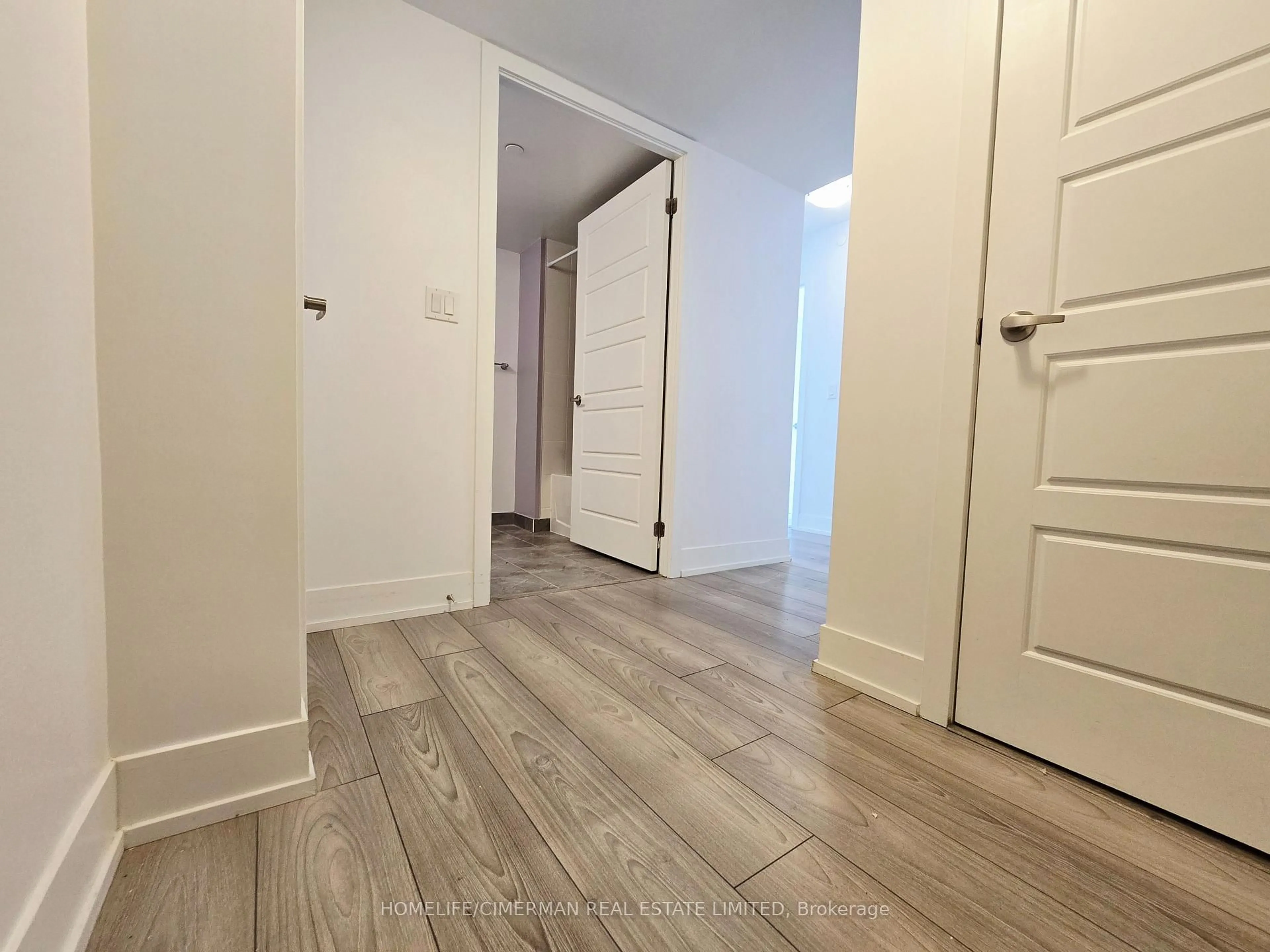 A pic of a room for 1255 Bayly St #409, Pickering Ontario L1W 0C3
