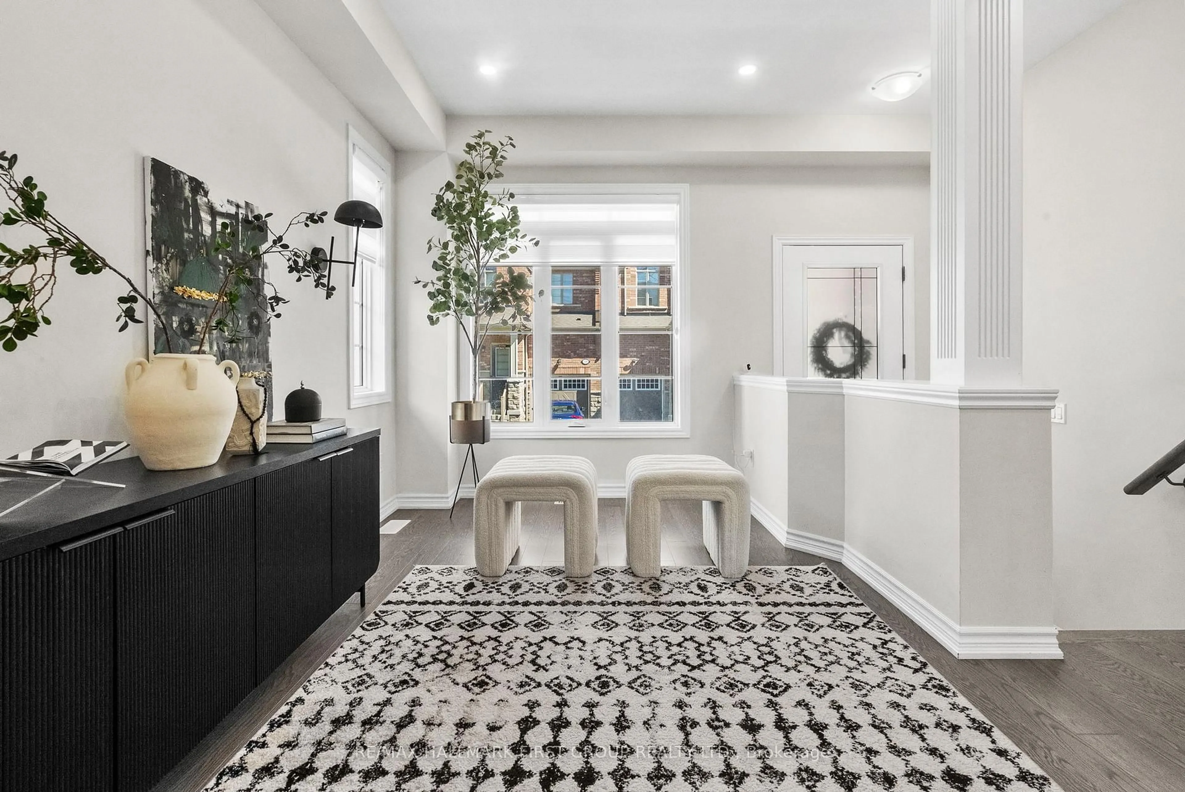 Indoor entryway for 16 Cachia Lane, Ajax Ontario L1T 0P8