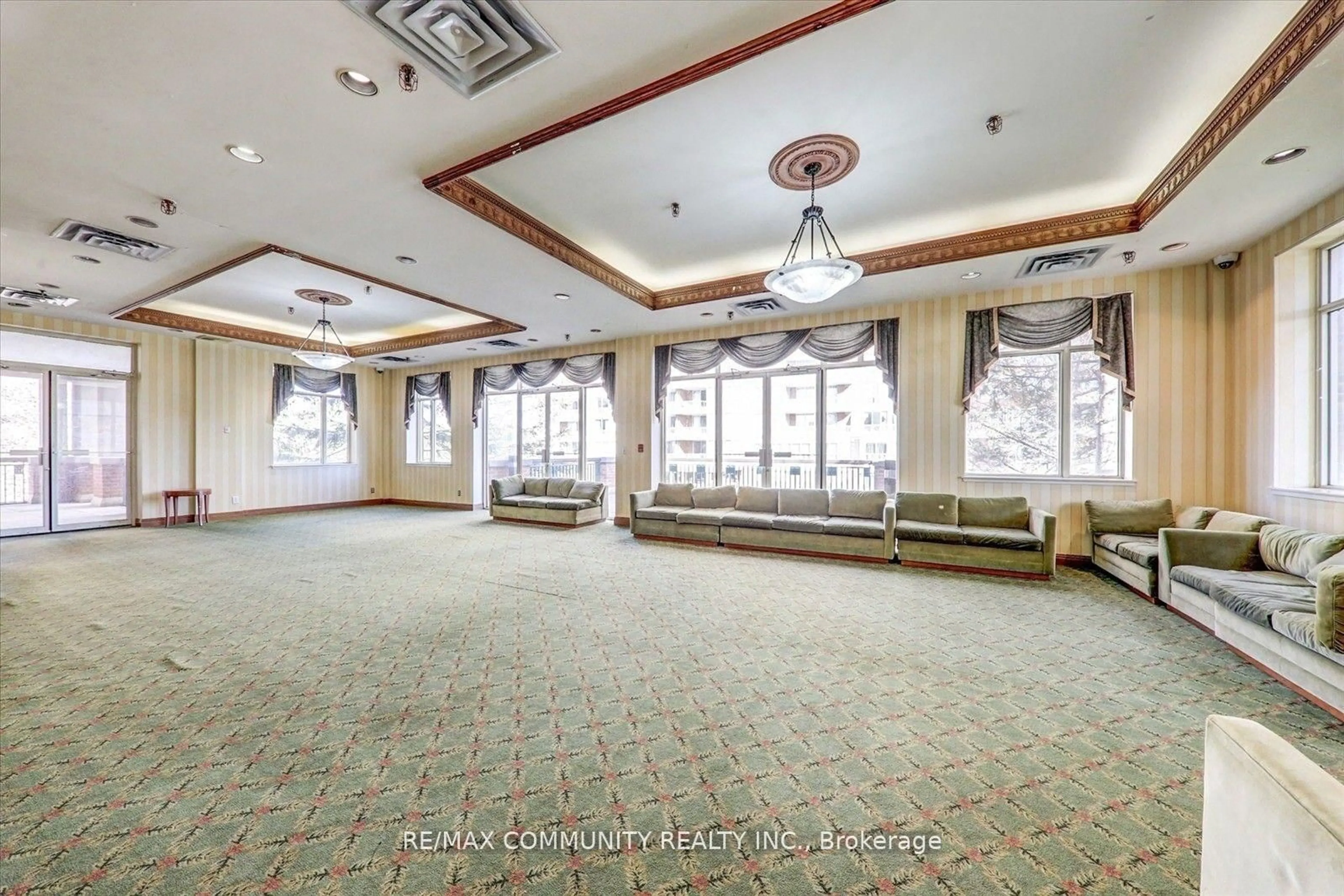 Unknown for 430 Mclevin Ave #1008, Toronto Ontario M1B 5P1