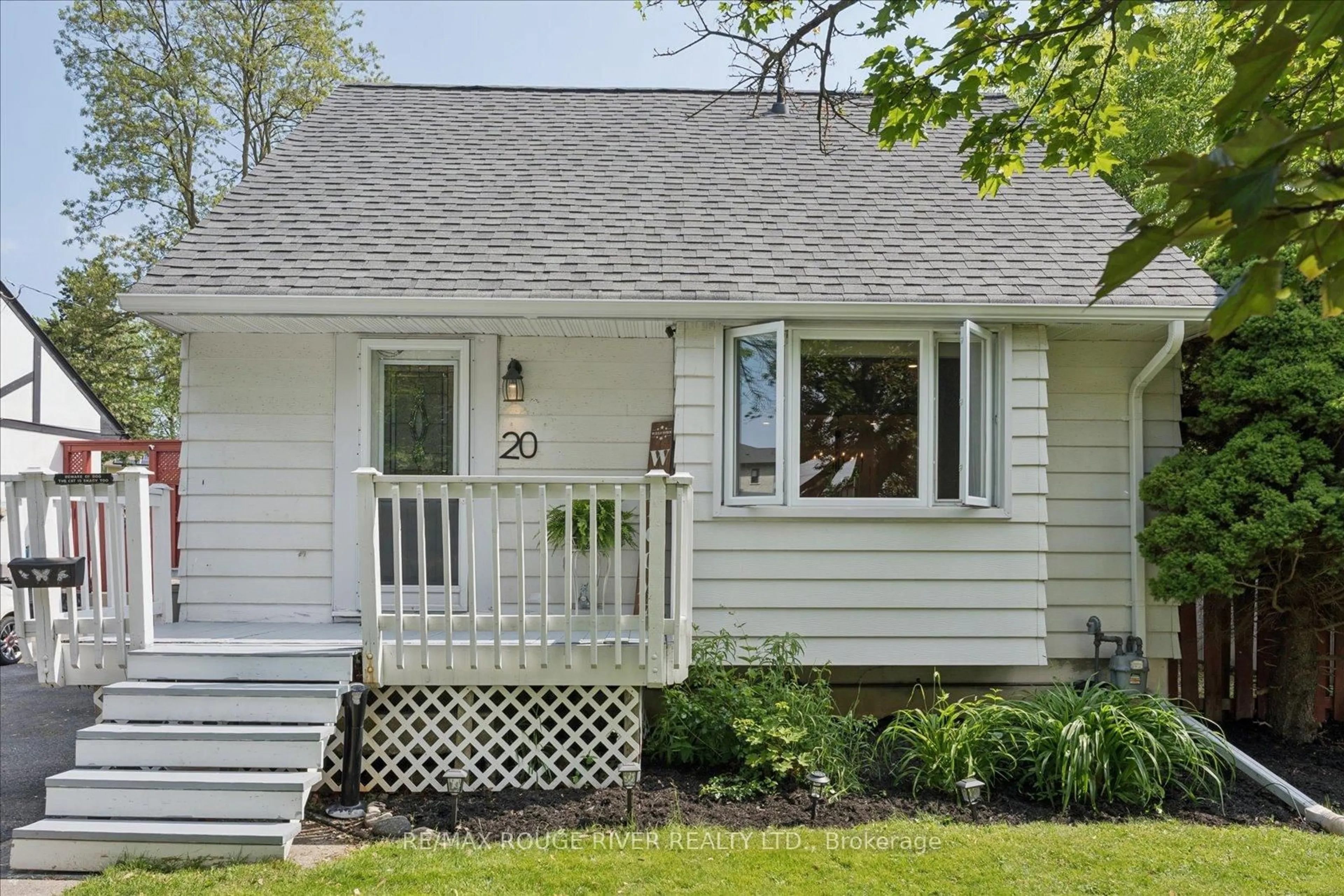 Home with vinyl exterior material, street for 20 Burcher Rd, Ajax Ontario L1S 2P1