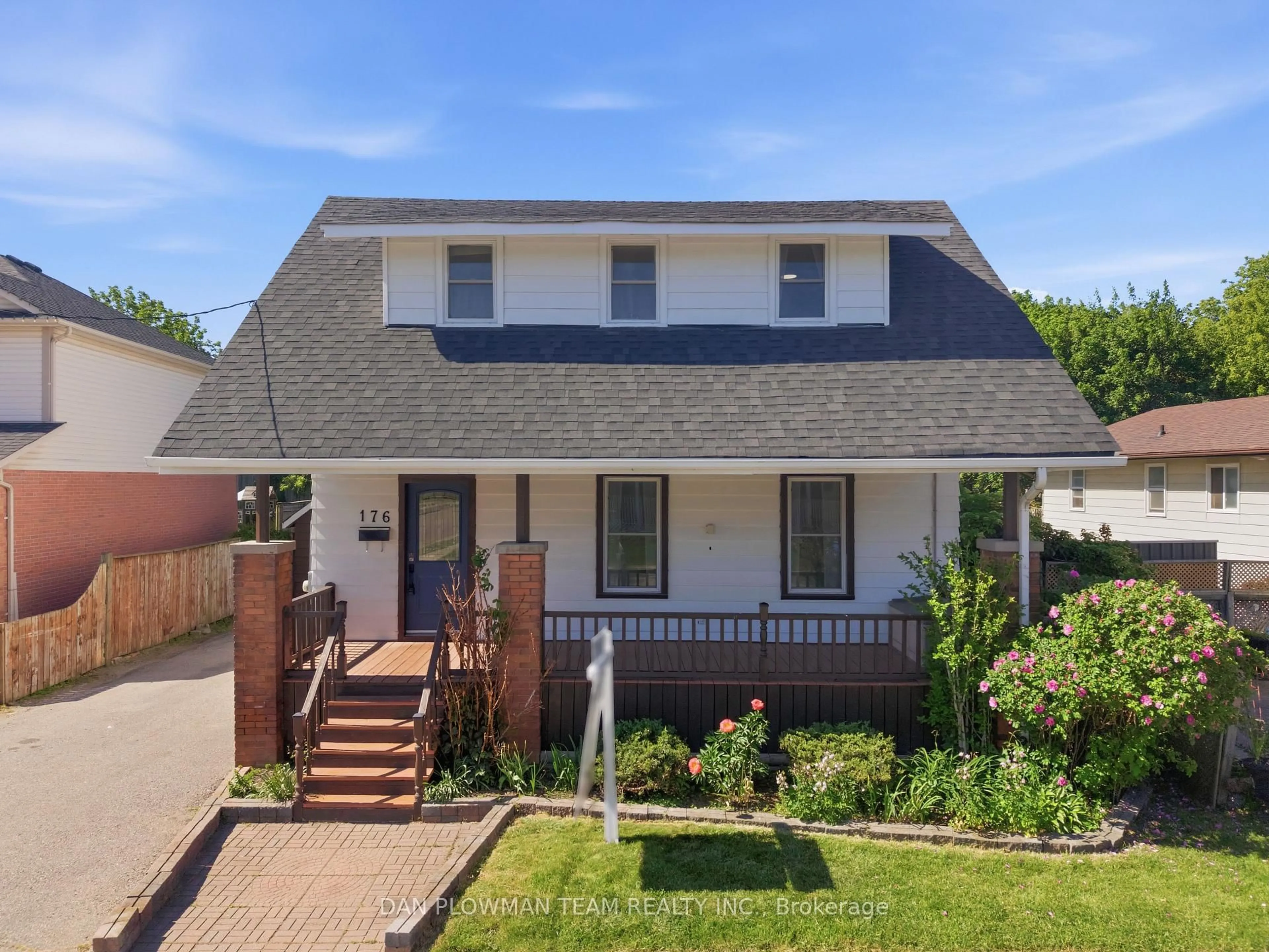 Unknown for 176 Annis St, Oshawa Ontario L1H 3P4