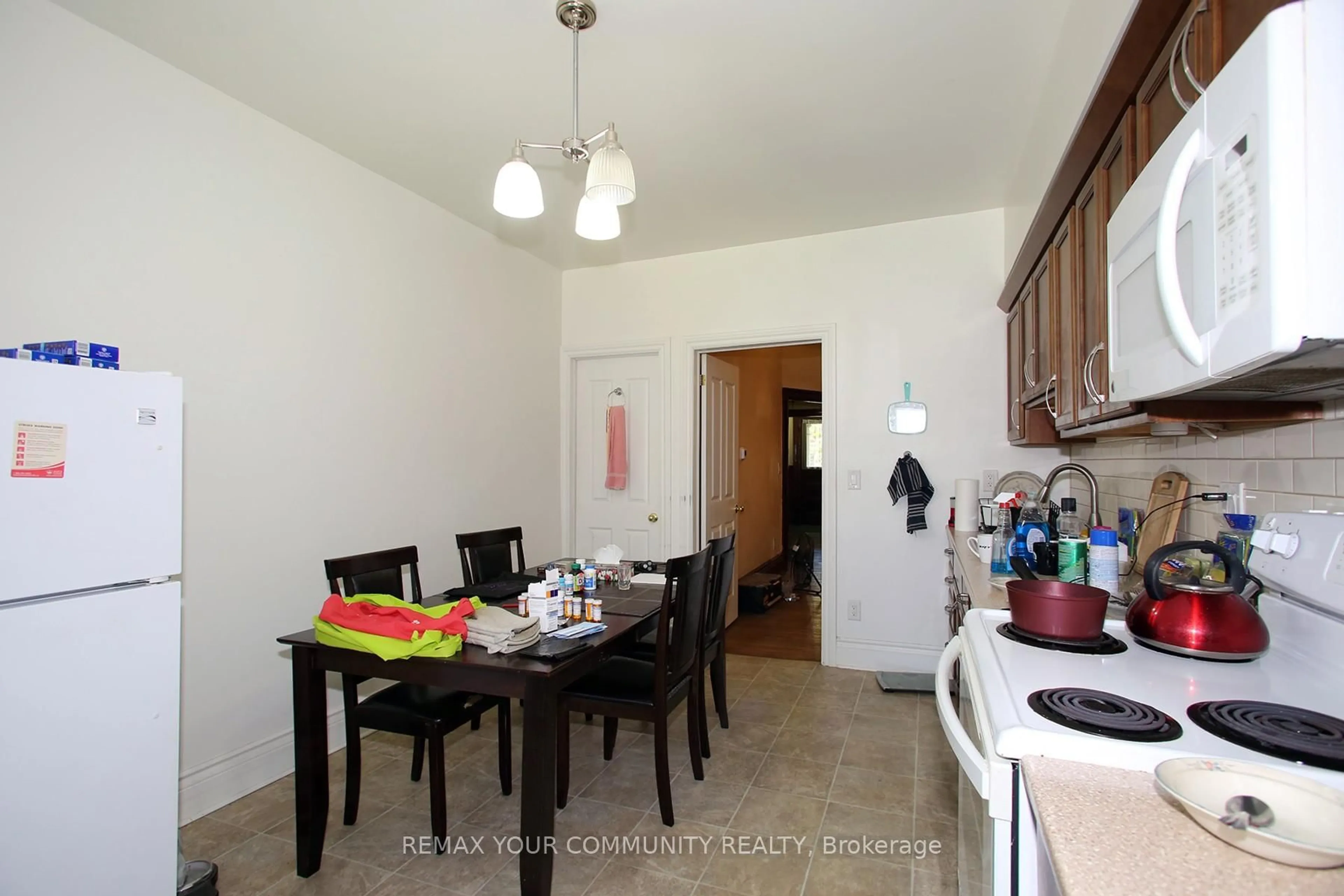 Dining room, unknown for 44 First Ave, Toronto Ontario M4M 1W8