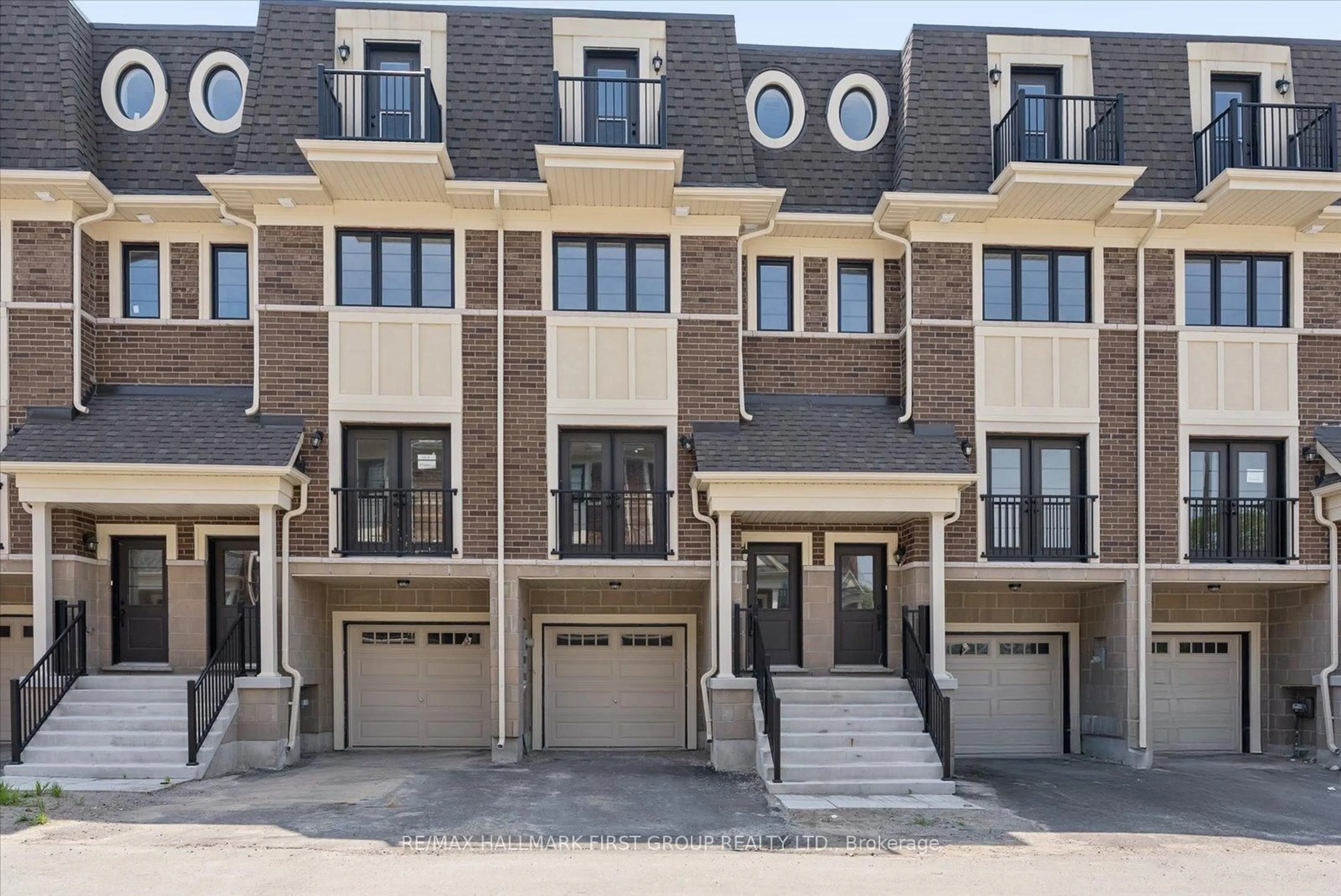 Home with brick exterior material, street for 19 Marret Lane, Clarington Ontario L1B 0X2