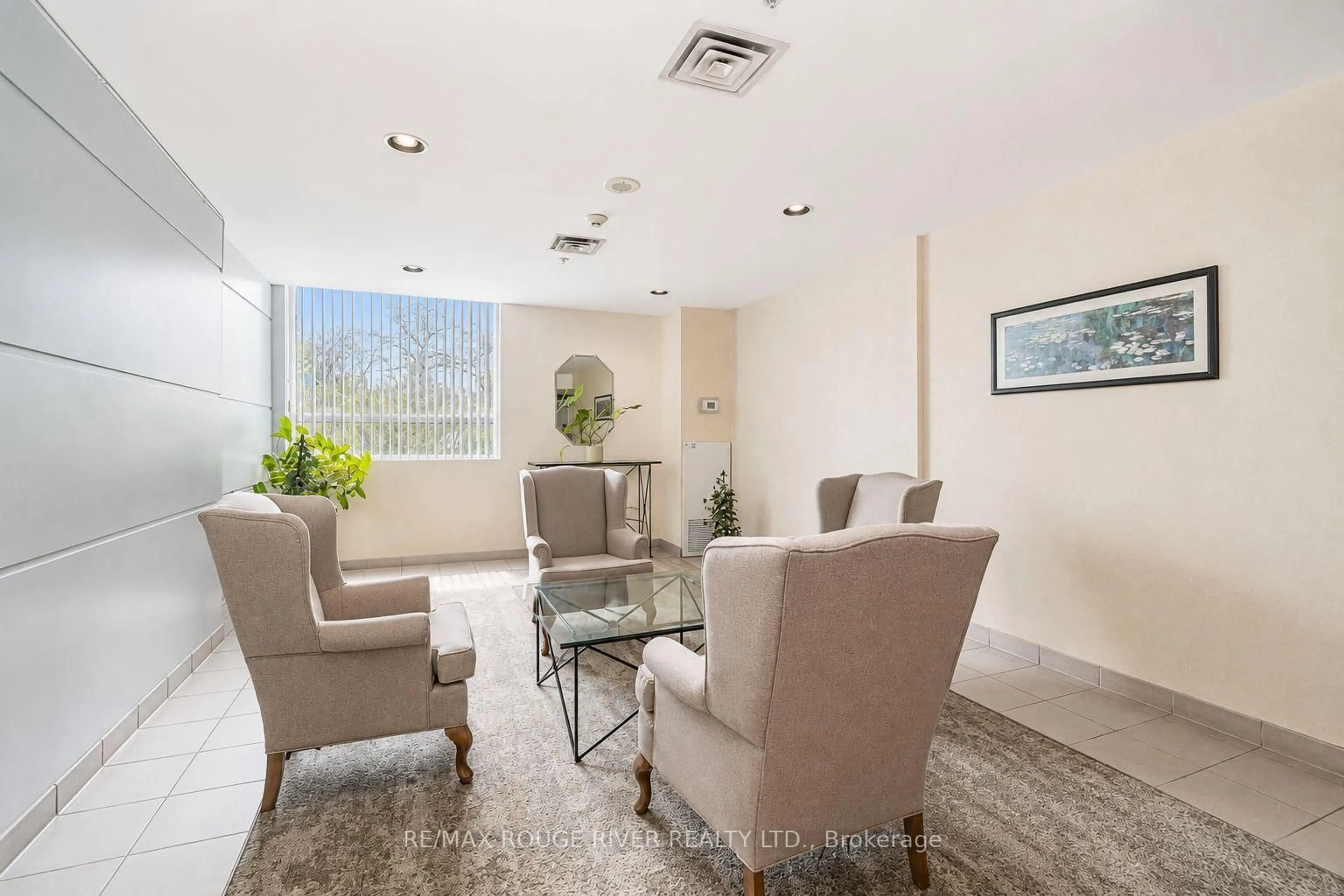 Living room with furniture, unknown for 90 Dale Ave #1706, Toronto Ontario M1J 3N4