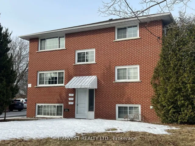 326 Surrey Dr, Oshawa 2