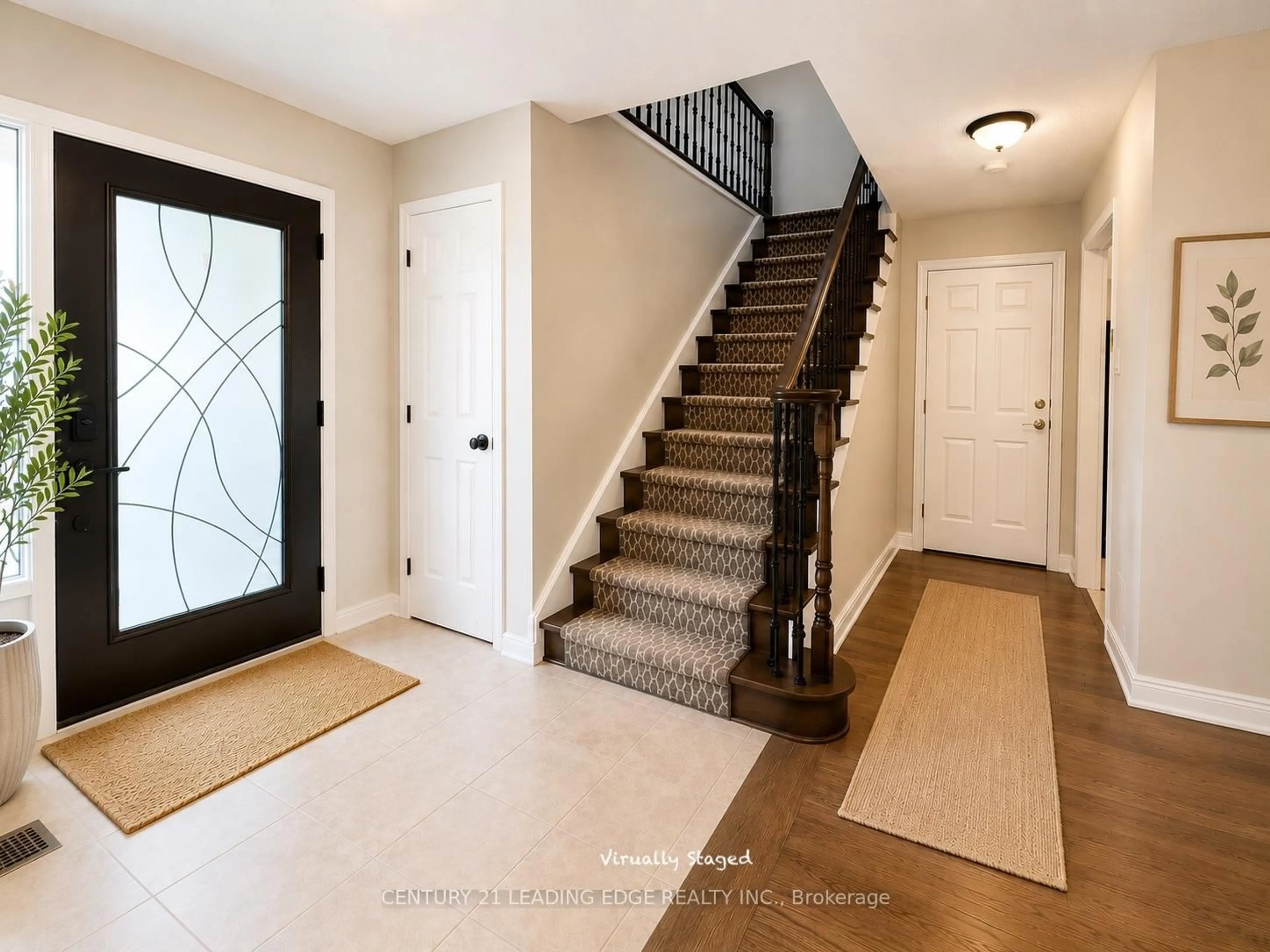 Indoor entryway for 10 Crough St, Clarington Ontario L1C 5M5