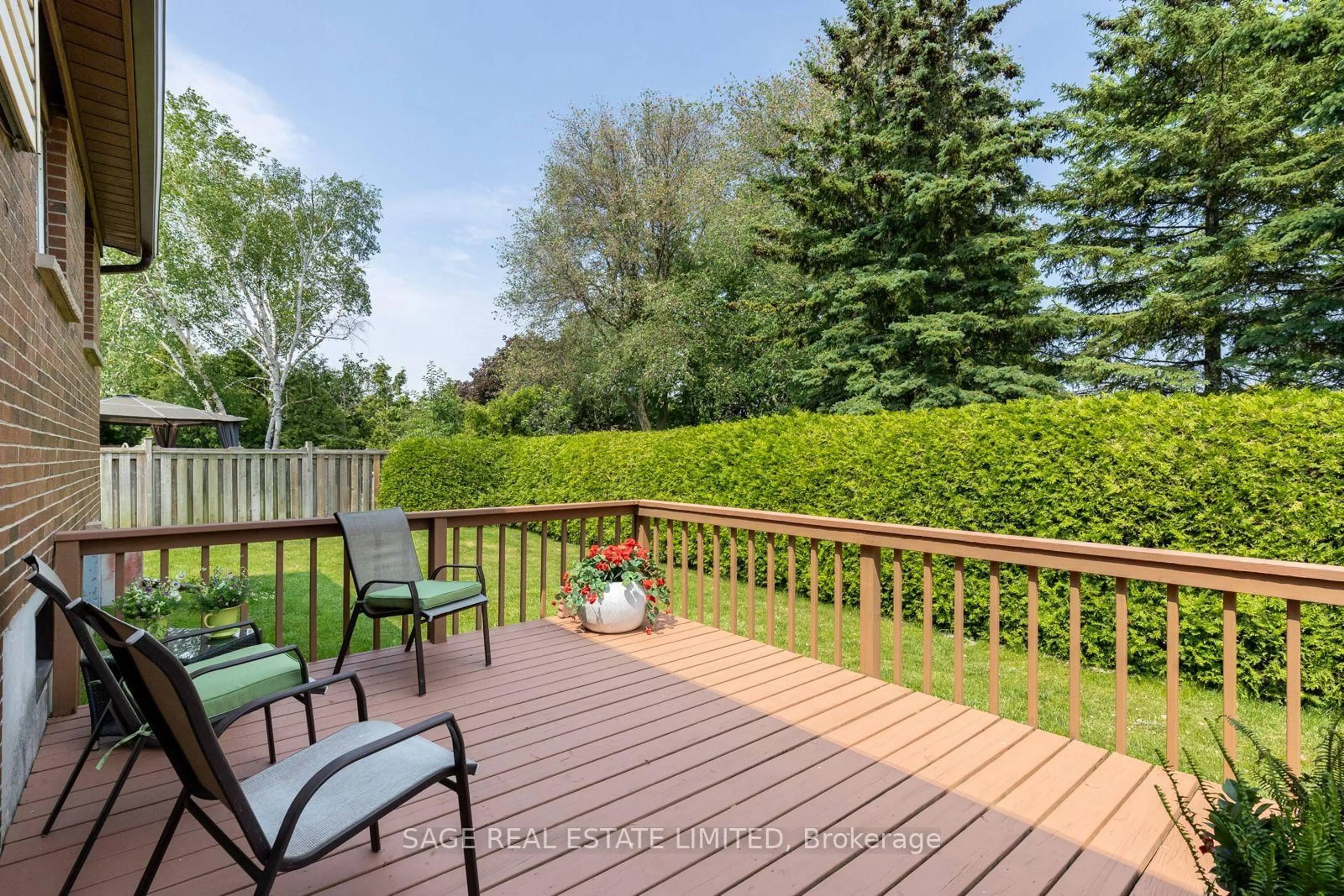 Patio, forest/trees view for 34 Carter Cres, Whitby Ontario L1N 6C4