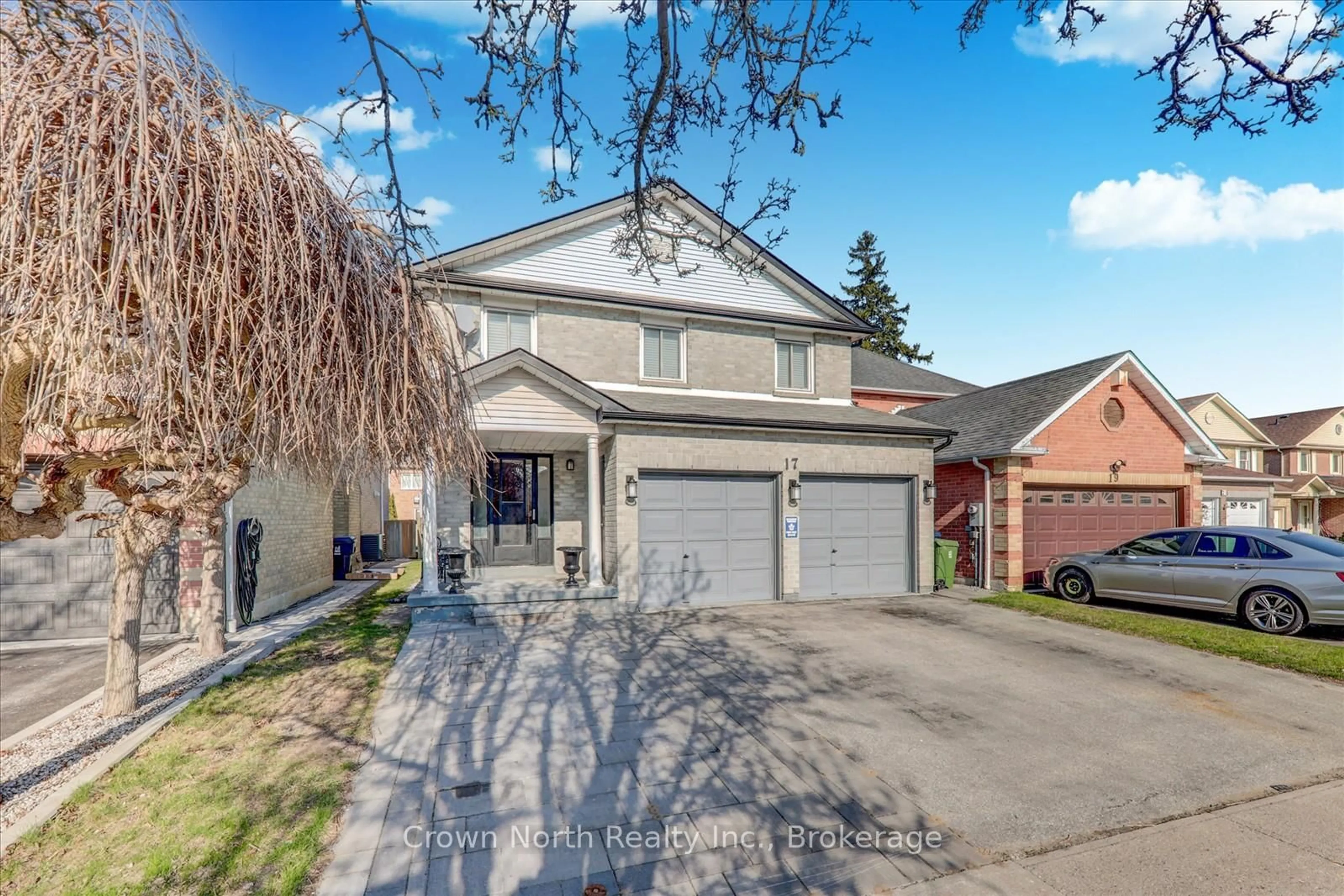 Unknown for 17 Plumrose Blvd, Toronto Ontario M1E 5E8