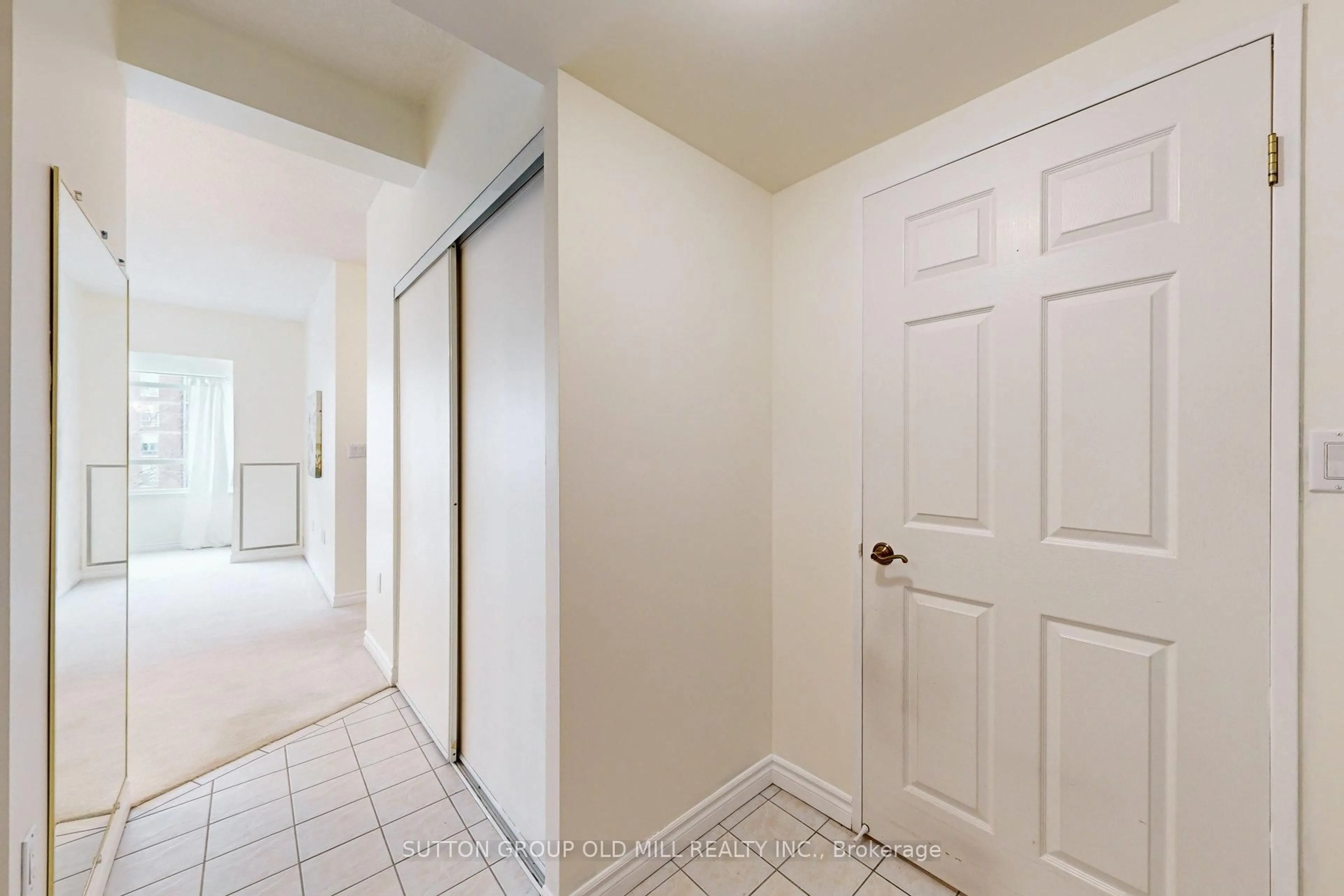 Unknown for 115 Bonis Ave #611, Toronto Ontario M1T 3S4