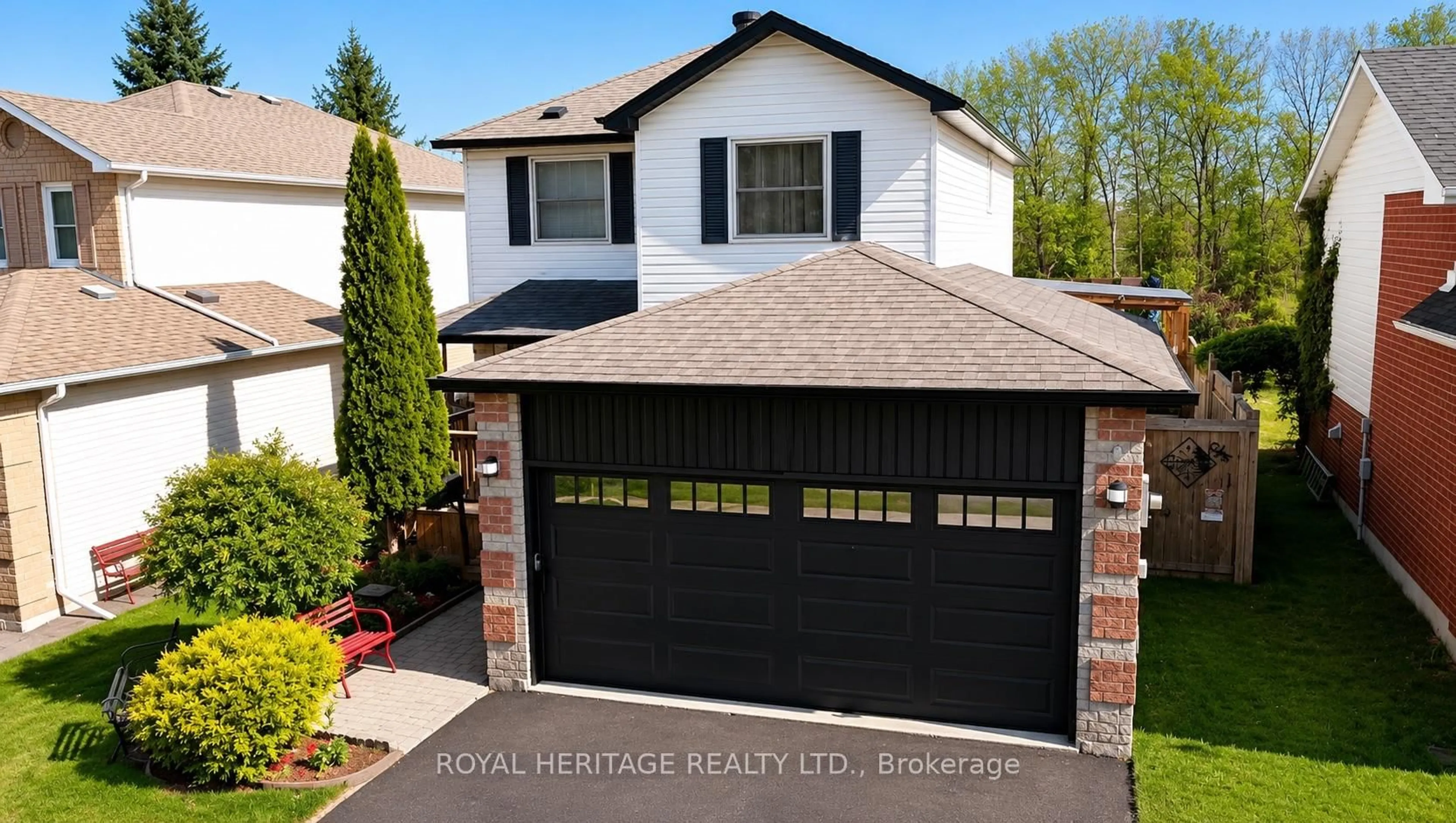 Home with brick exterior material, street for 23 Hooper Sq, Clarington Ontario L1C 4X7