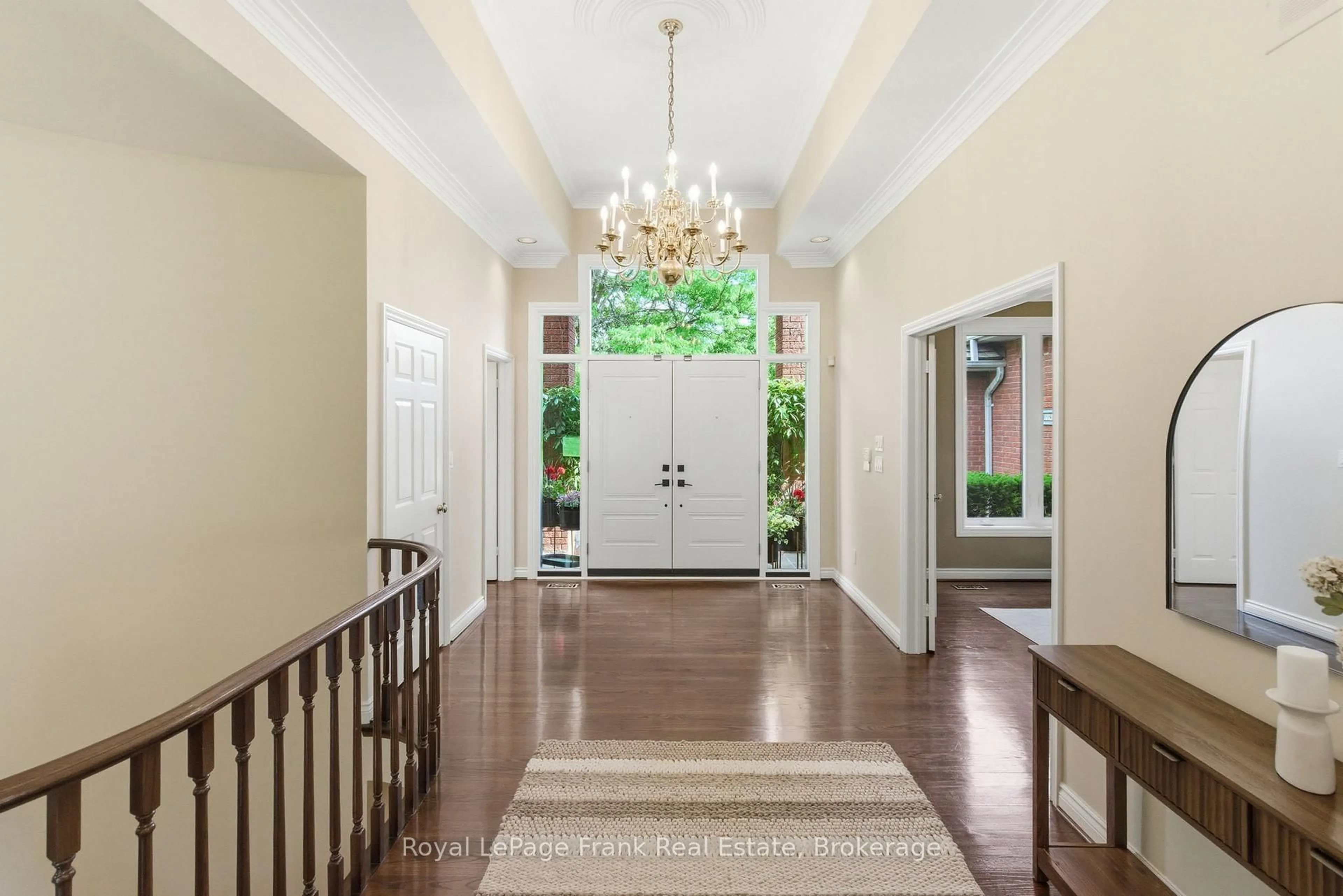 Indoor entryway for 8 Buggey Lane, Ajax Ontario L1Z 1X4