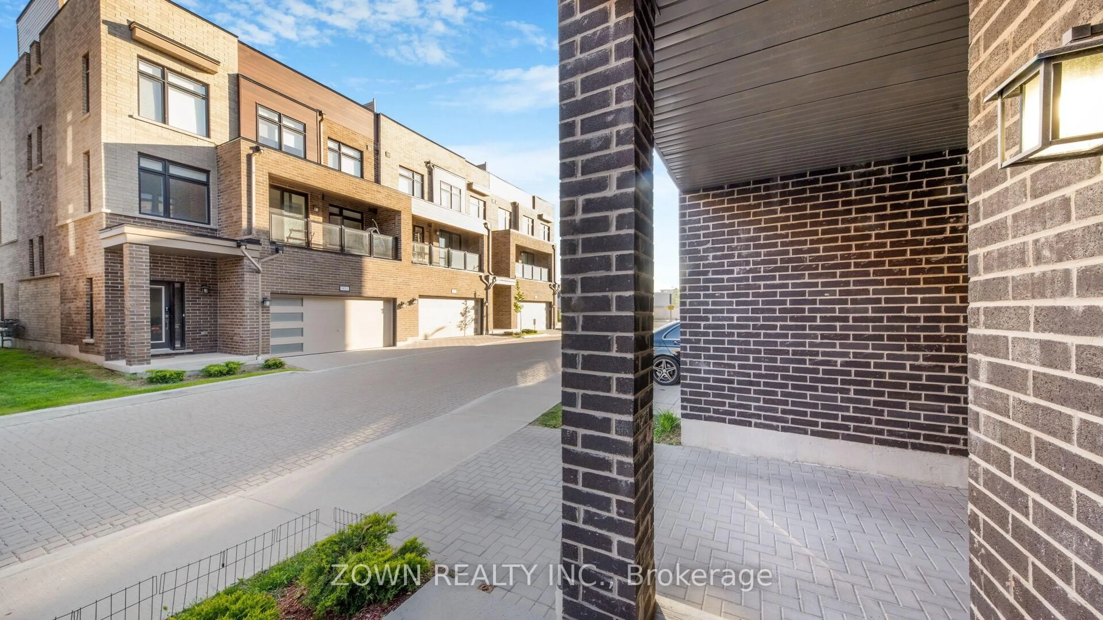 Home with brick exterior material, street for 1865 PICKERING Pkwy #1502, Pickering Ontario L1V 0H2