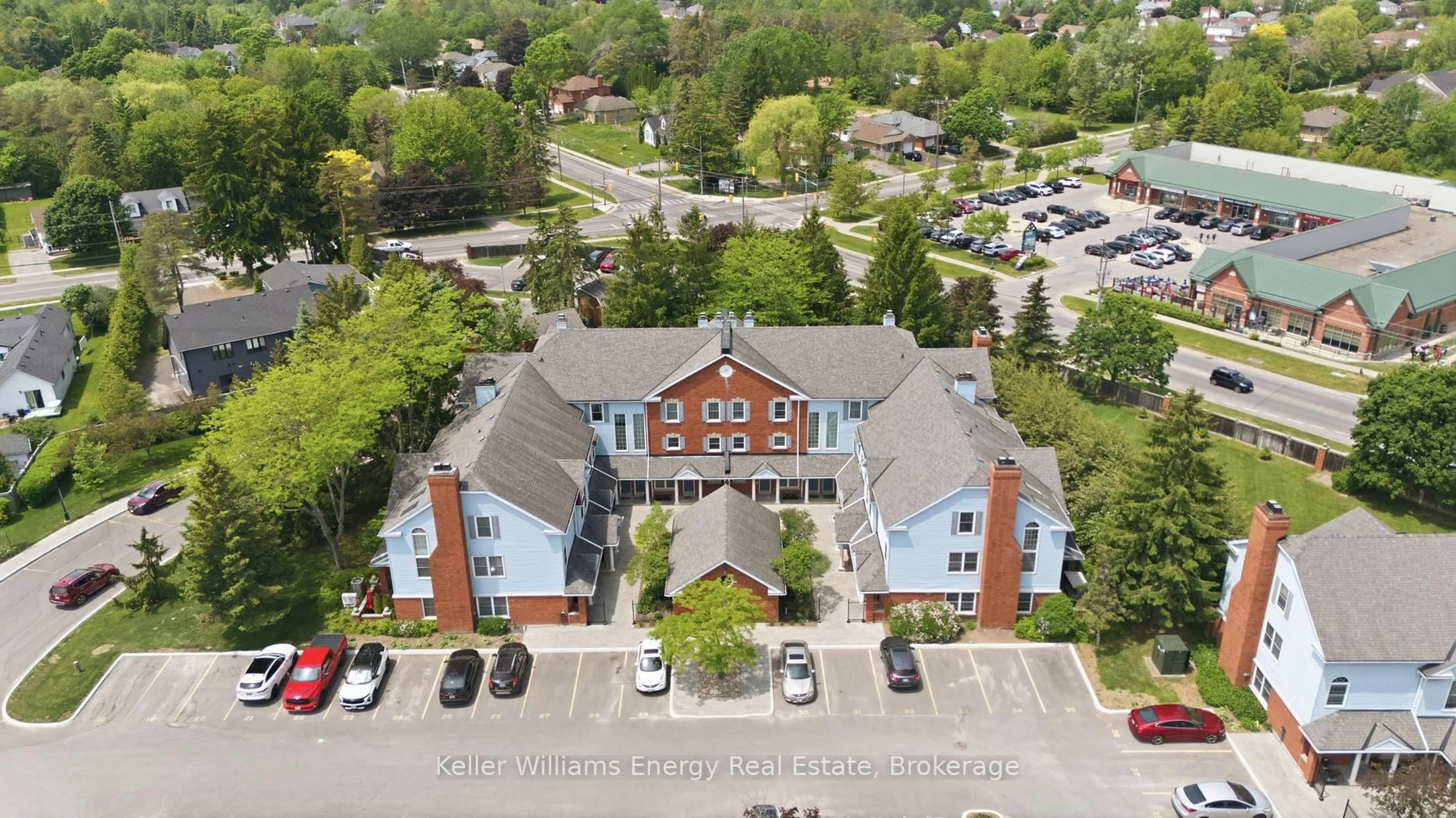 A pic from outside/outdoor area/front of a property/back of a property/a pic from drone, building for 1651 Nash Rd #A17, Clarington Ontario L1E 1S8