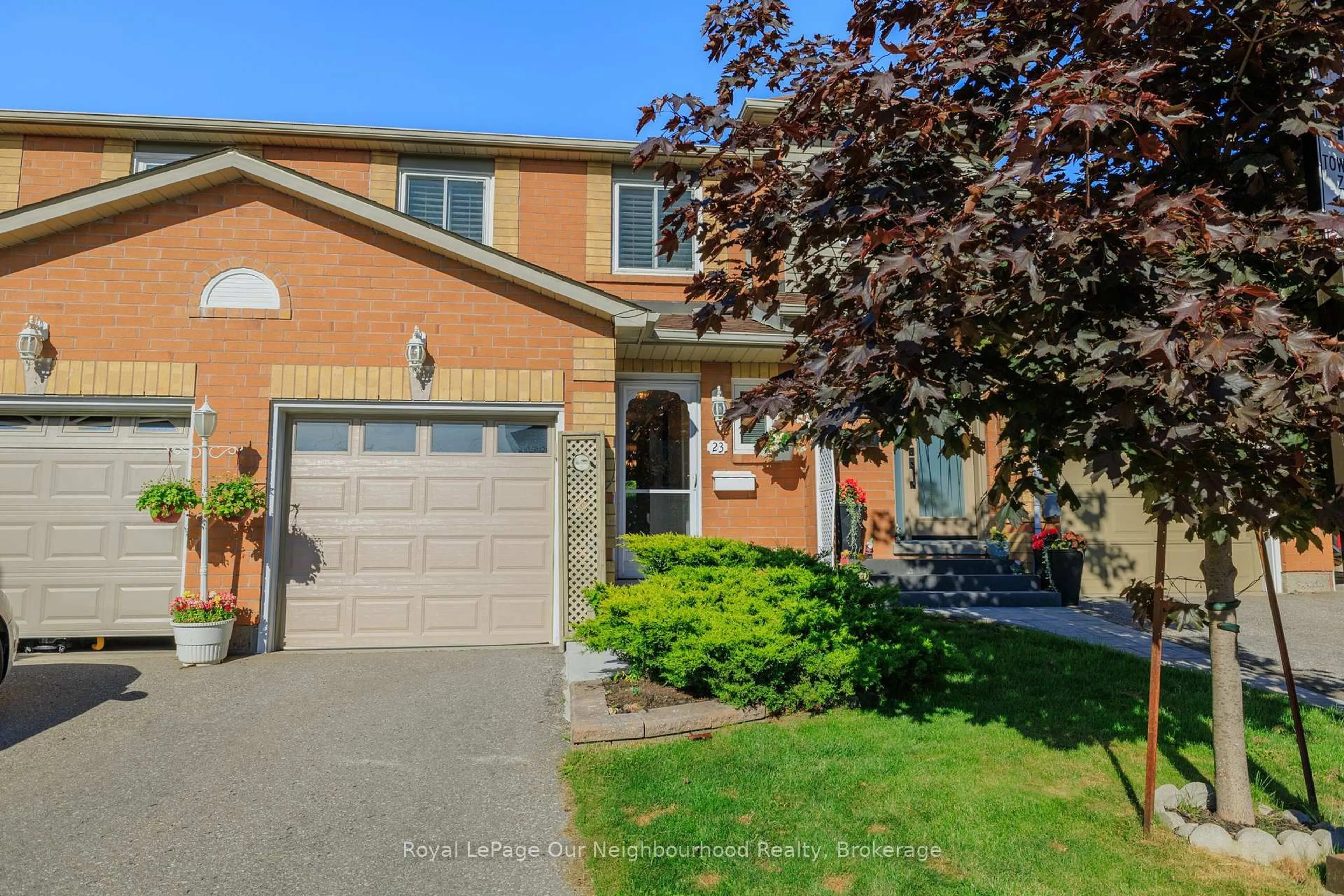 Unknown for 811 Wilson Rd #23, Oshawa Ontario L1G 7Z5