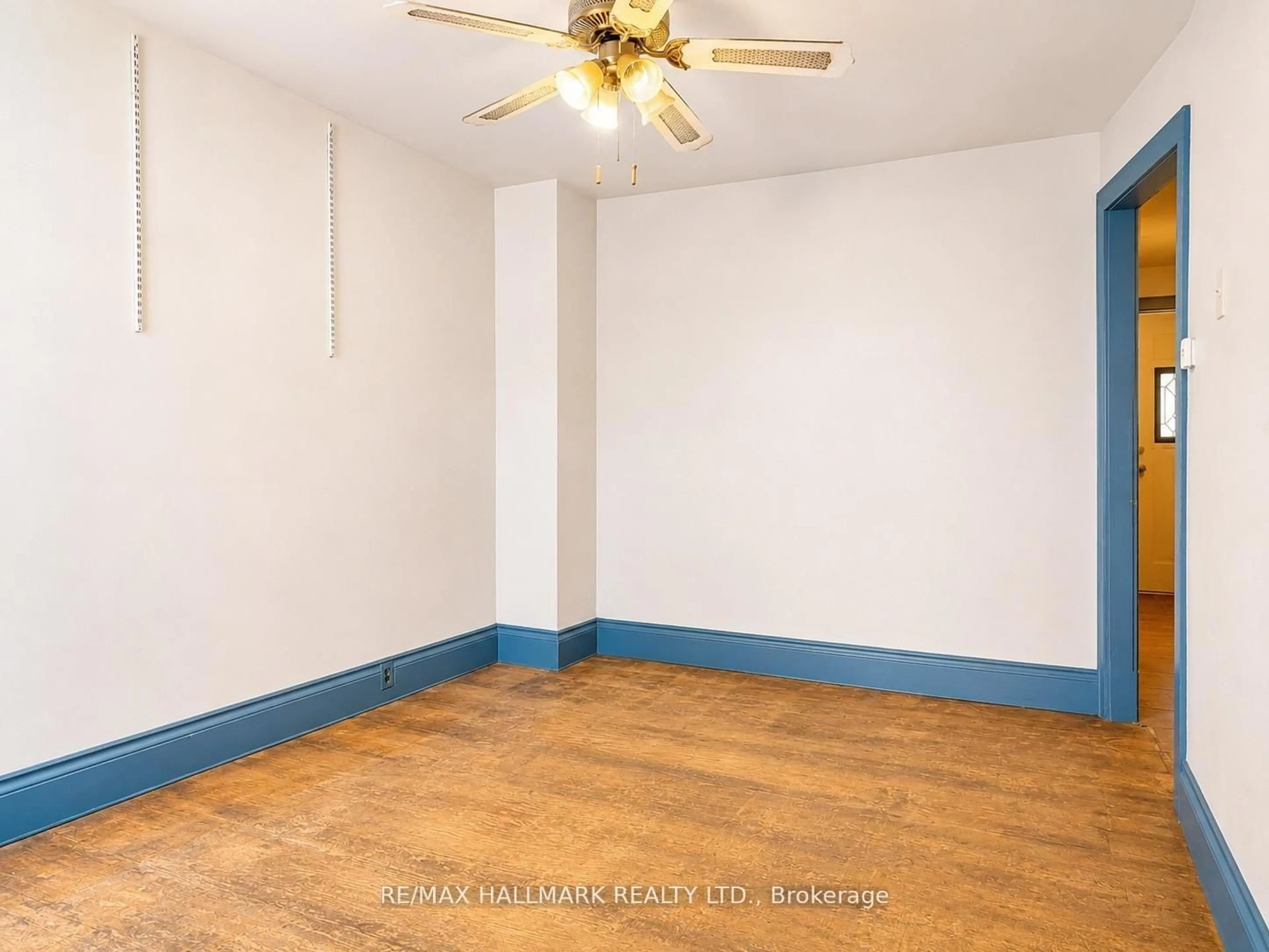A pic of a room for 71 Boulton Ave, Toronto Ontario M4M 2J4