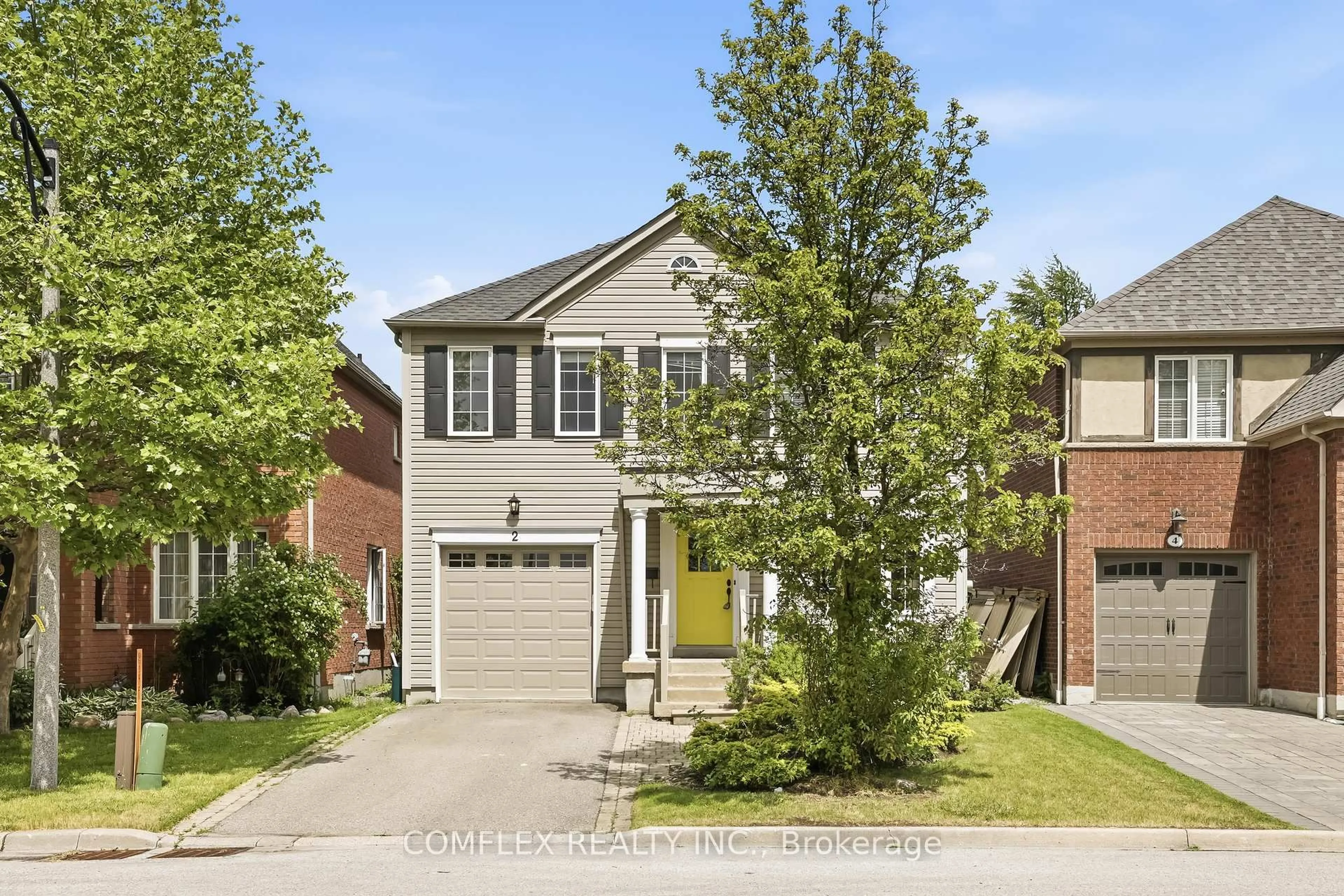 Home with brick exterior material, street for 2 Armitage Cres, Ajax Ontario L1T 4G6
