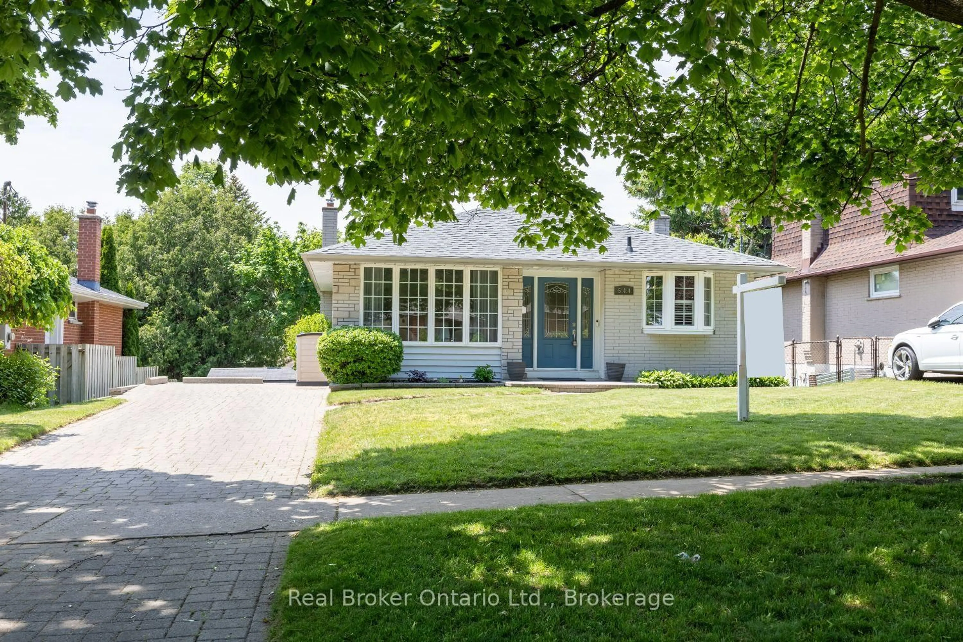 Unknown for 544 Wilson Rd, Oshawa Ontario L1G 6E9
