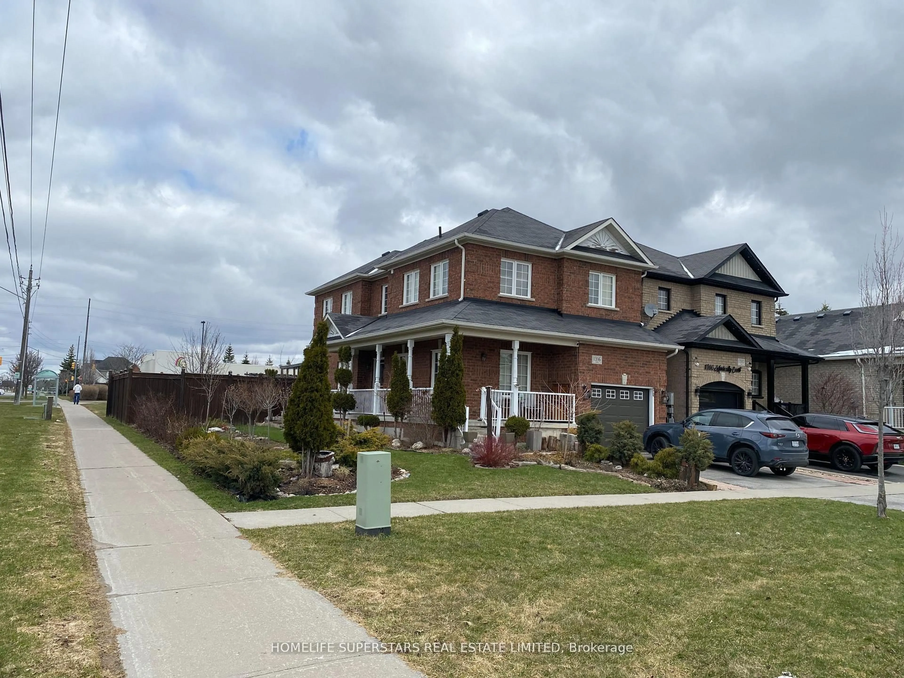 Home with brick exterior material, street for 1316 Macinally Crt, Oshawa Ontario L1K 0B6