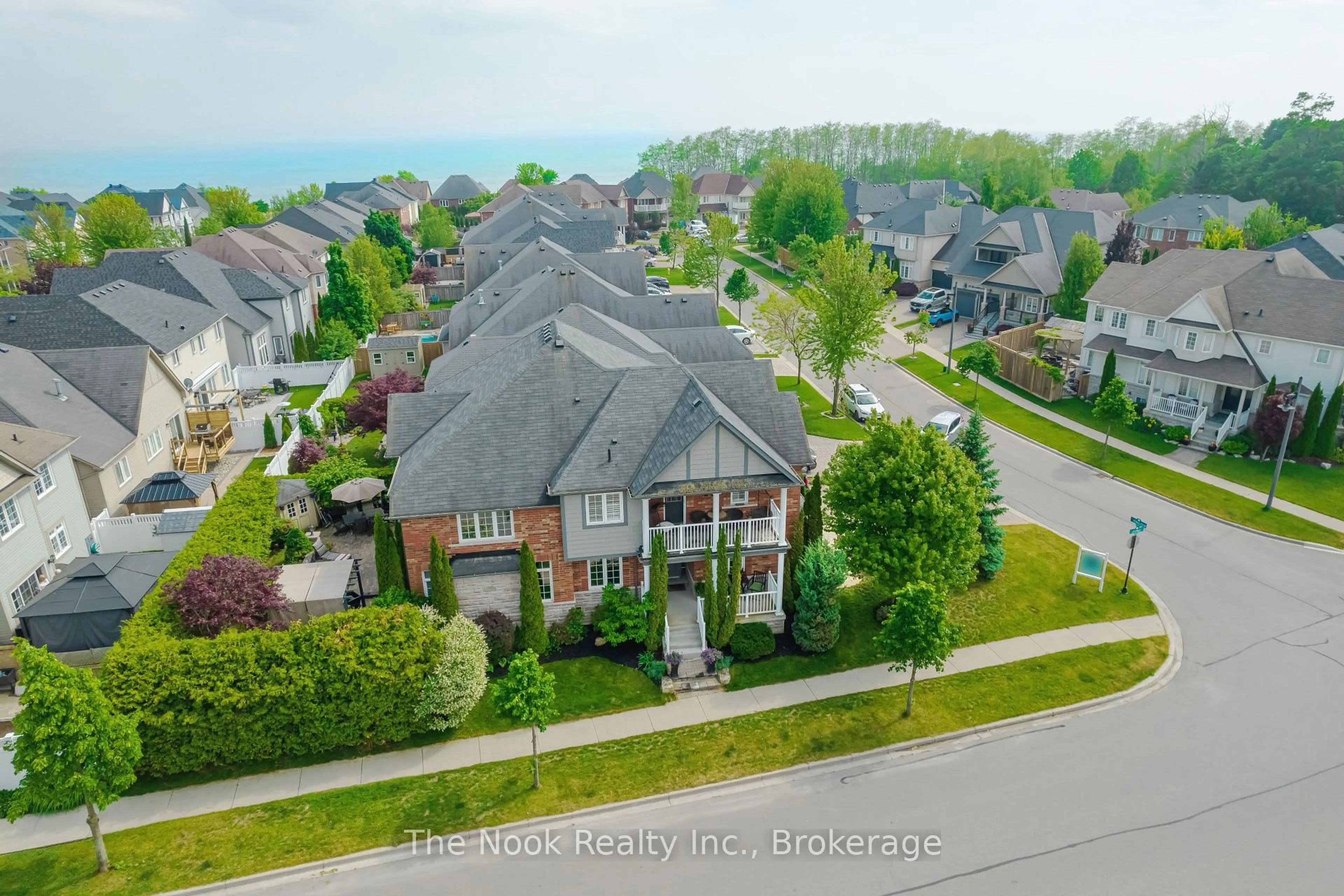 A pic from outside/outdoor area/front of a property/back of a property/a pic from drone, street for 51 Donaldson Dr, Clarington Ontario L1S 1G2