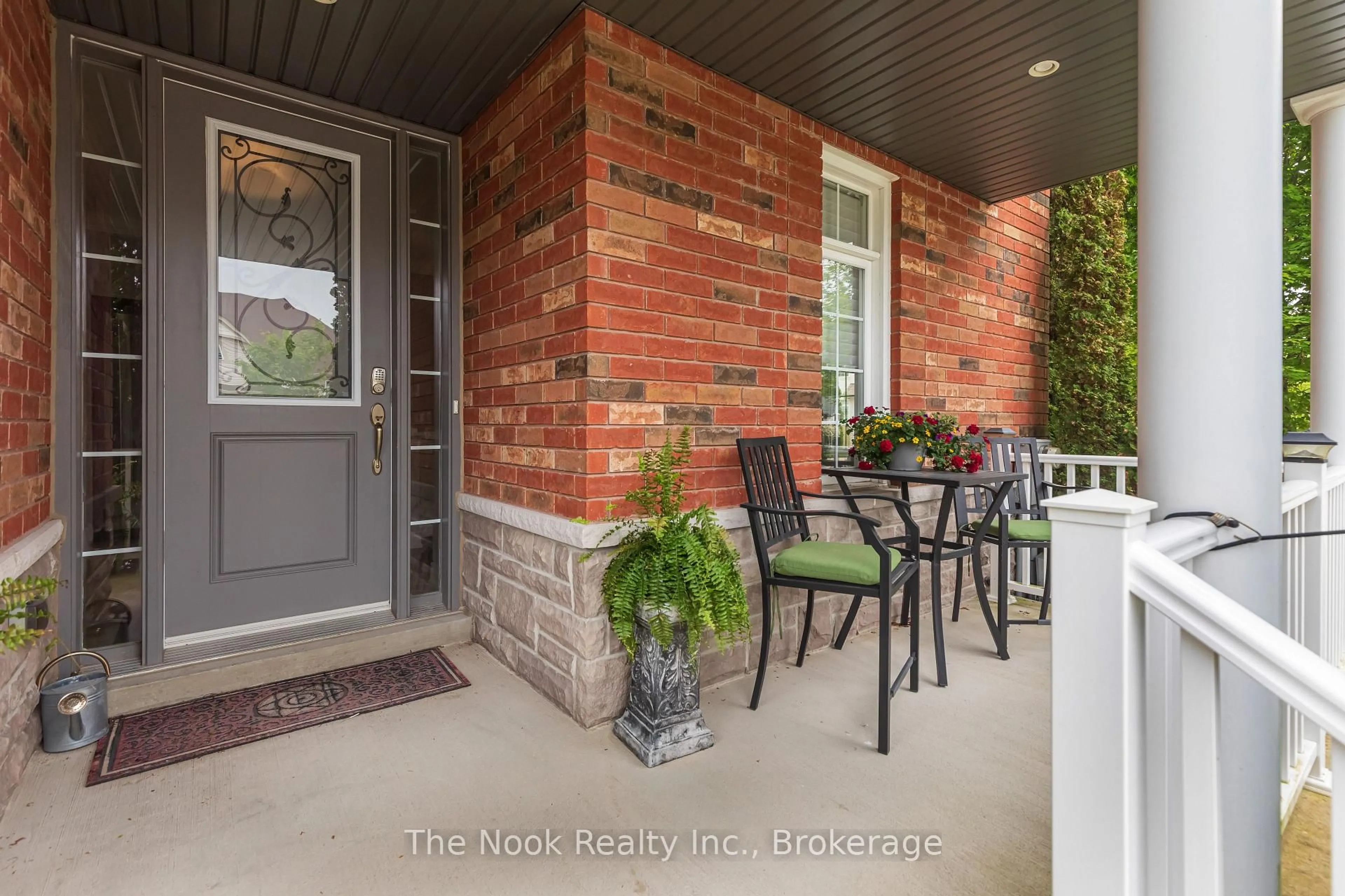 Patio, street for 51 Donaldson Dr, Clarington Ontario L1S 1G2