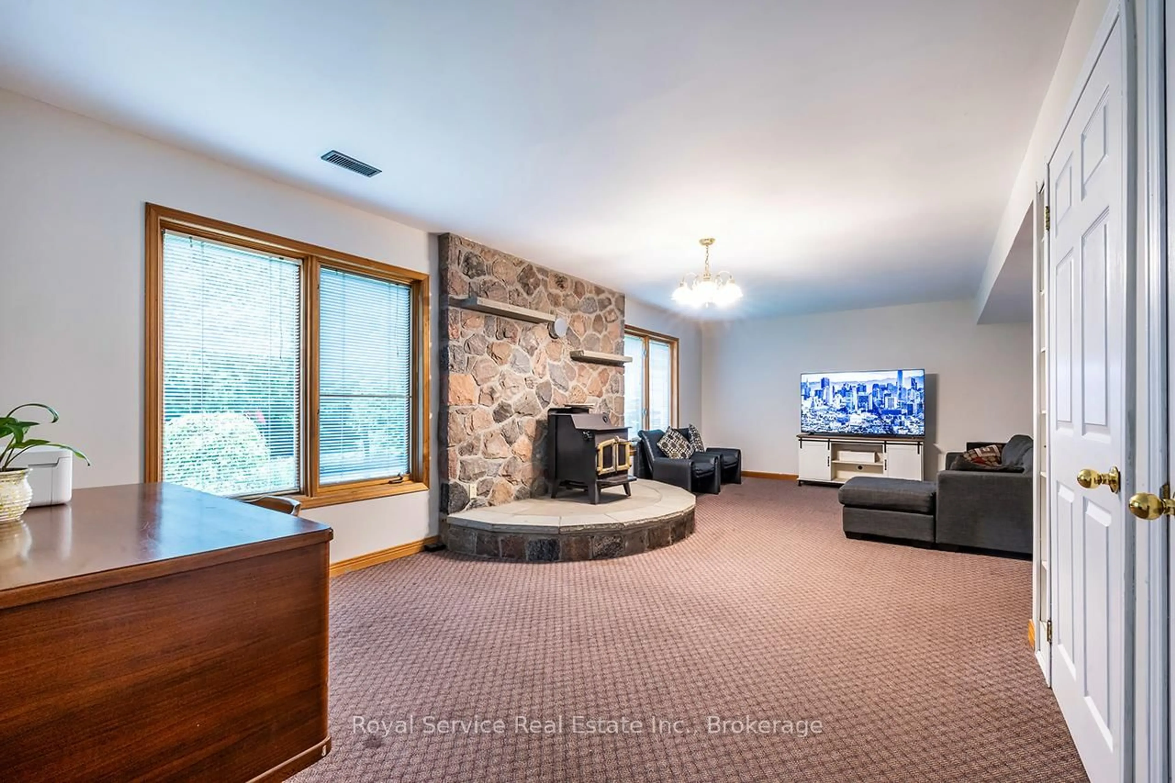 Living room with furniture, unknown for 5147 Patterson Rd, Clarington Ontario L0B 1M0