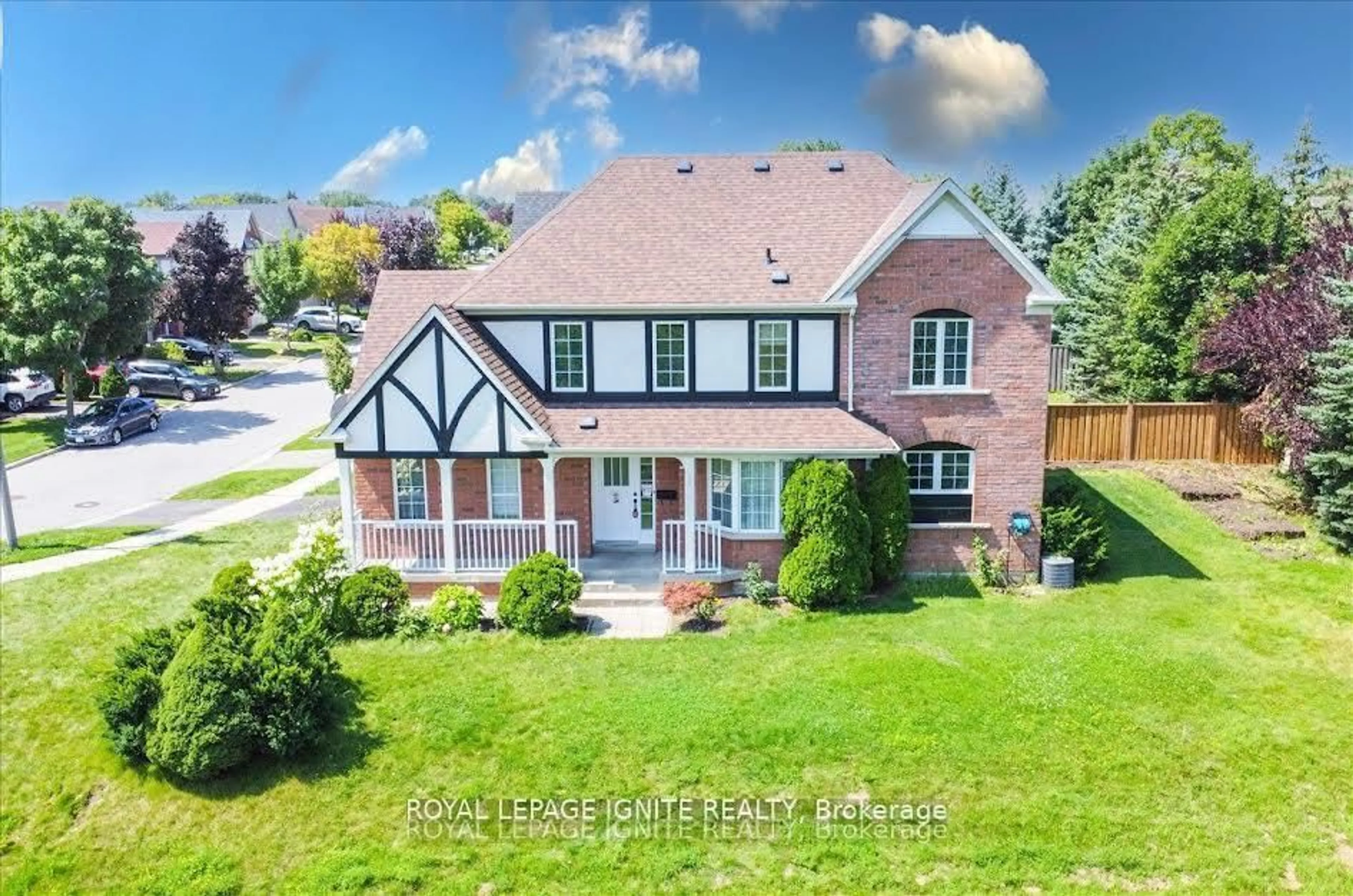 A pic from outside/outdoor area/front of a property/back of a property/a pic from drone, street for 57 Armitage Cres, Ajax Ontario L1T 4L1