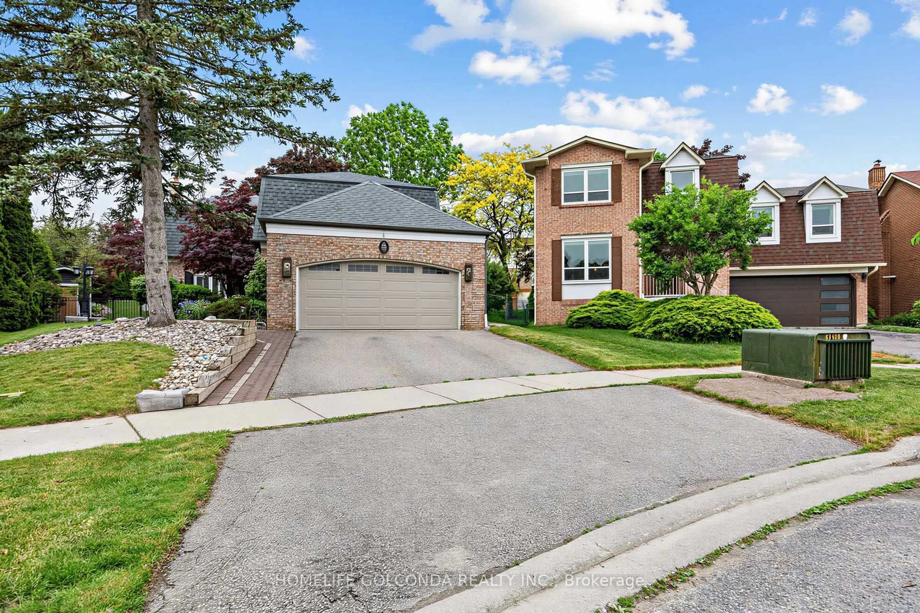 Home with brick exterior material, street for 416 Victor Crt, Pickering Ontario L1W 3J8