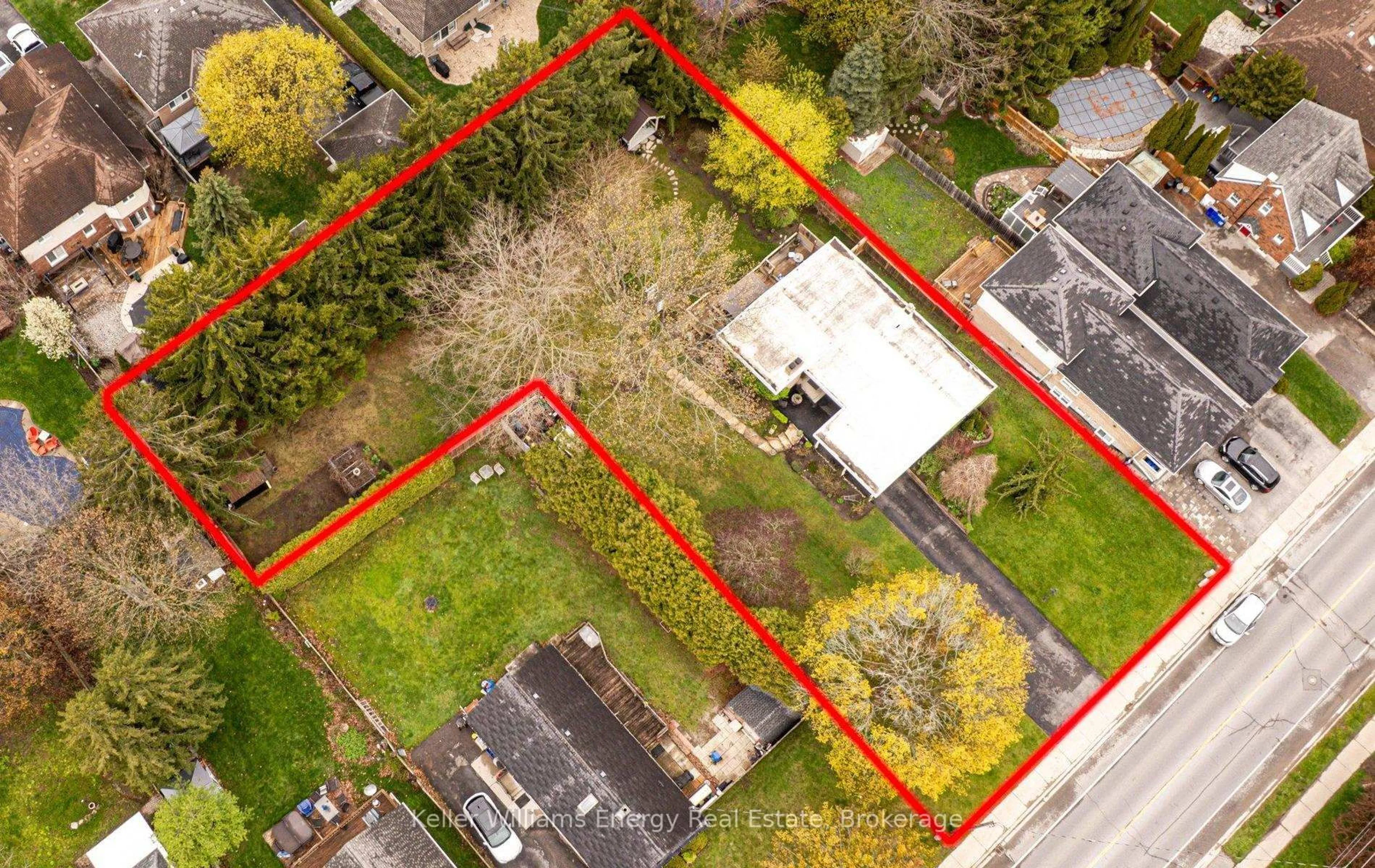 A pic from outside/outdoor area/front of a property/back of a property/a pic from drone, building for 2640 Prestonvale Rd, Clarington Ontario L1E 2R9