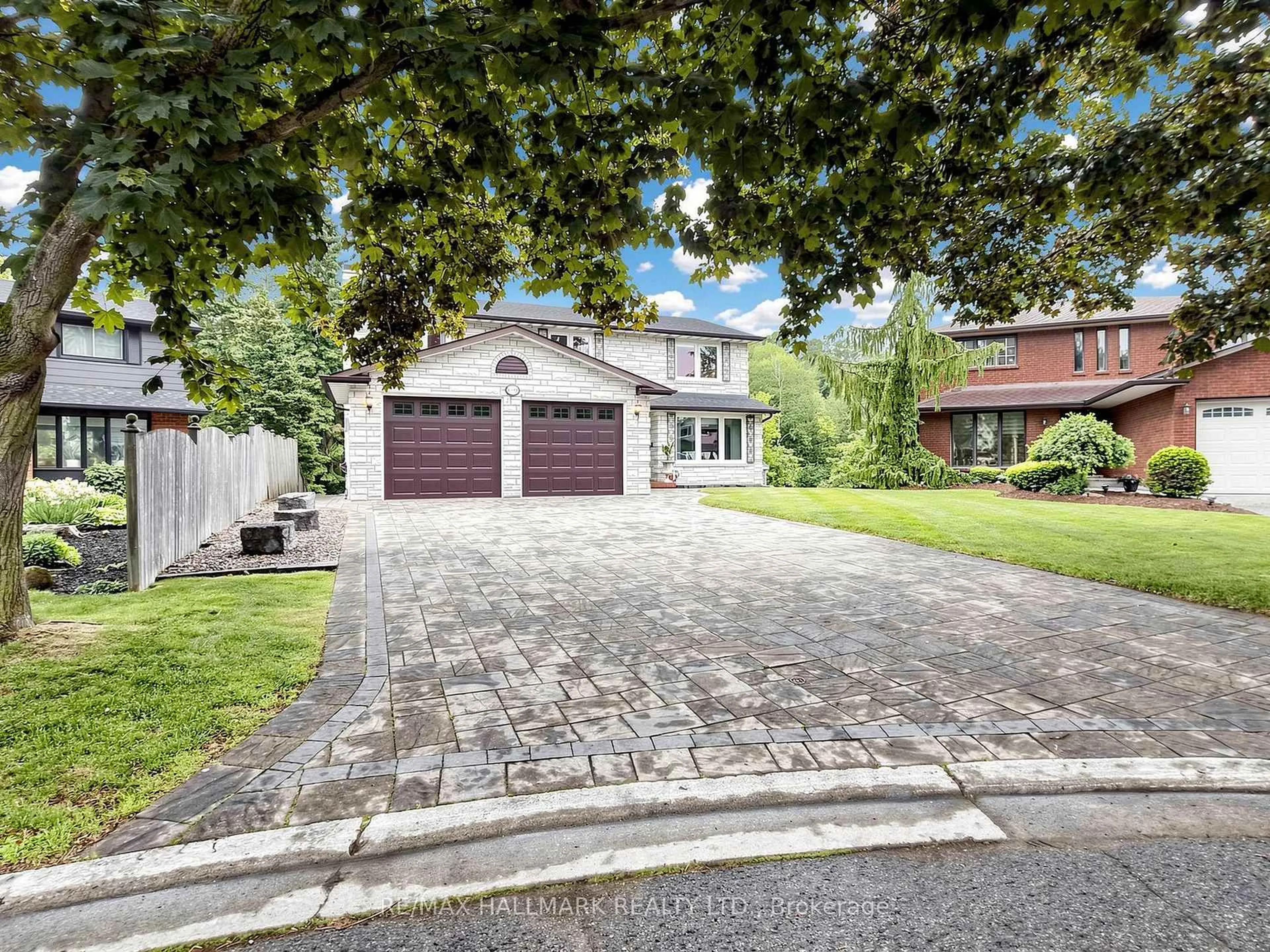 Home with brick exterior material, street for 1038 Pinetree Crt, Oshawa Ontario L1K 1P4