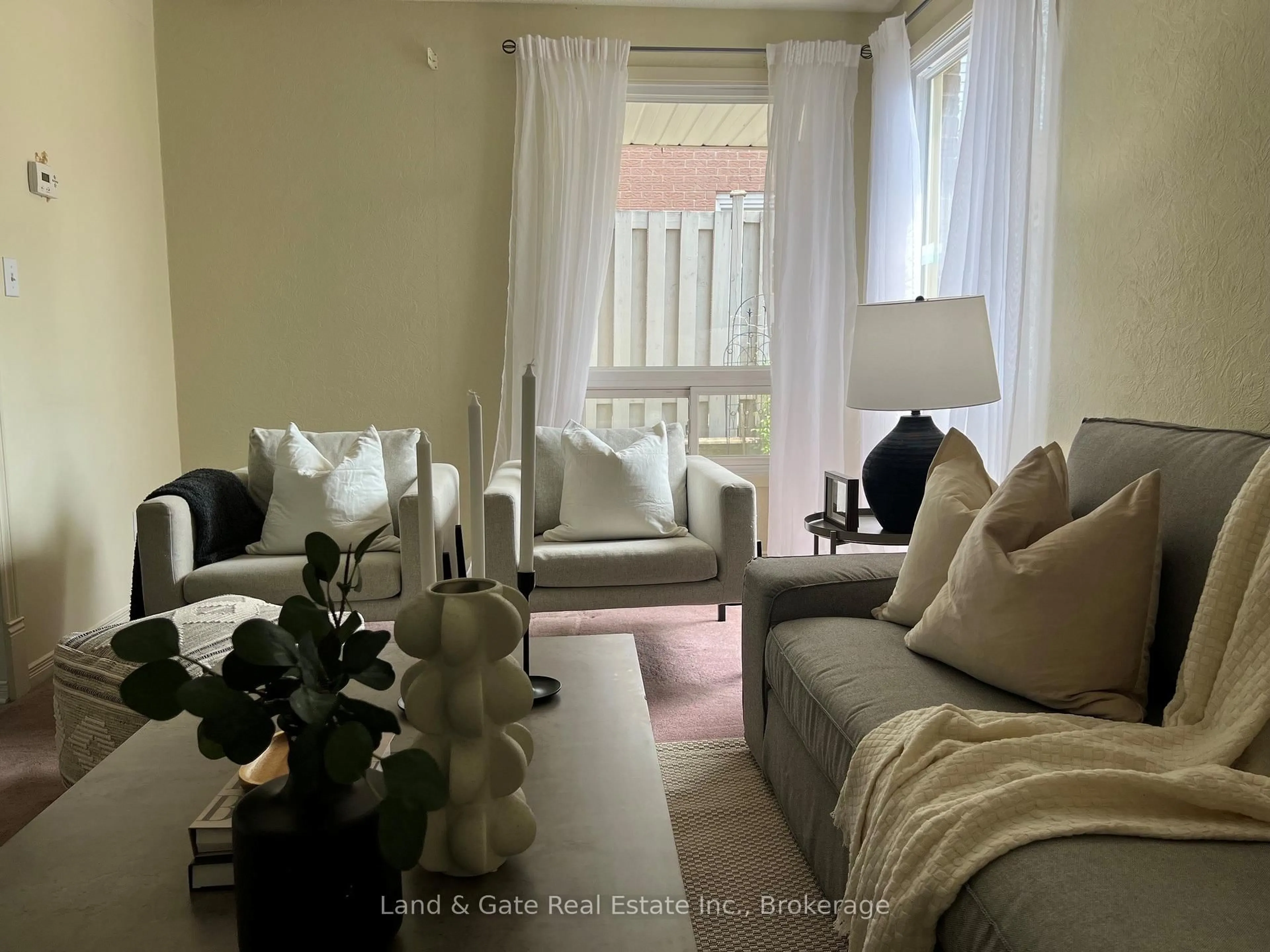 Living room with furniture, unknown for 1286 Pinehurst Ave, Oshawa Ontario L1H 8G5