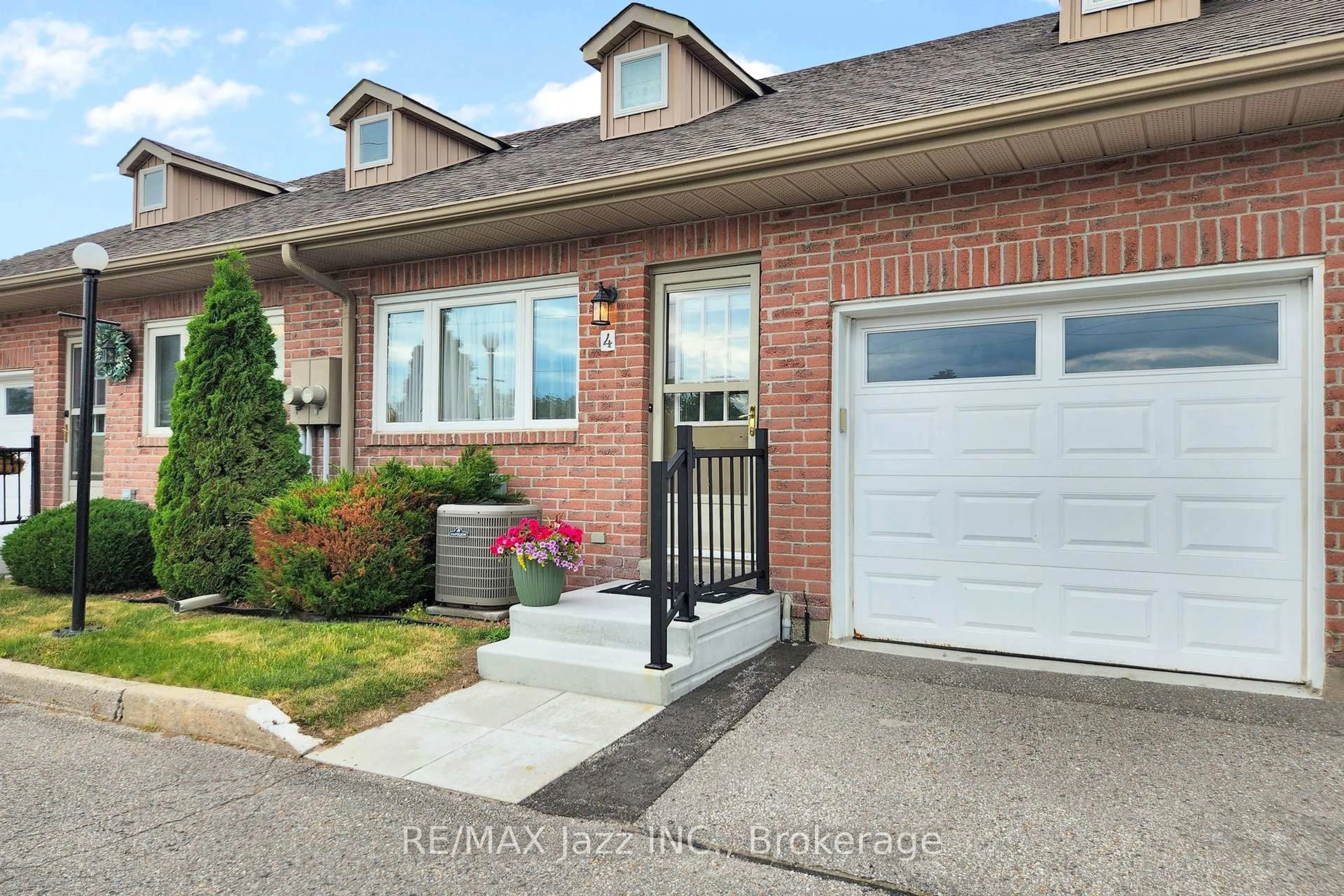 Home with brick exterior material, street for 234 Water St #4, Scugog Ontario L9L 1C4