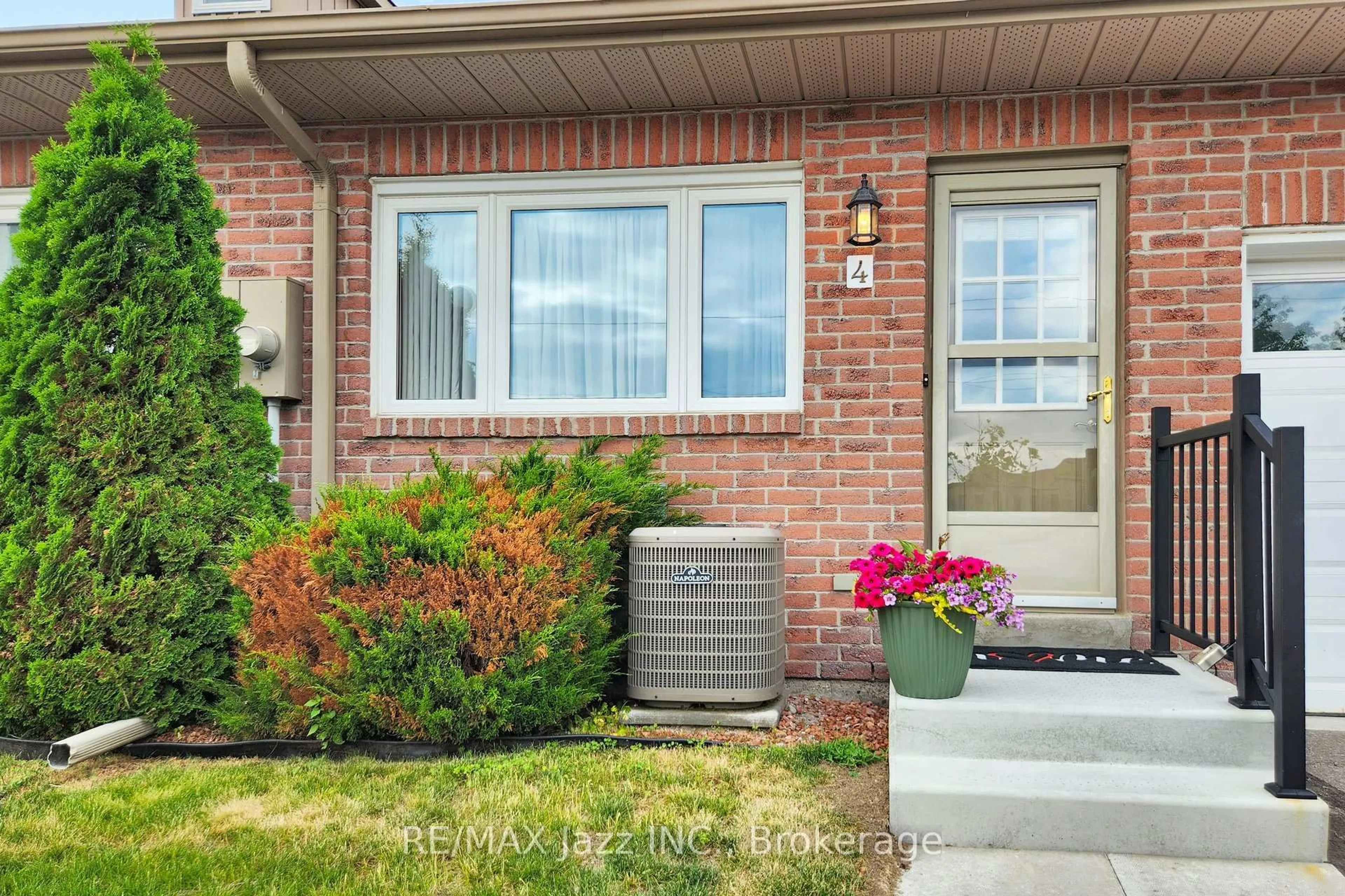 Home with brick exterior material, street for 234 Water St #4, Scugog Ontario L9L 1C4