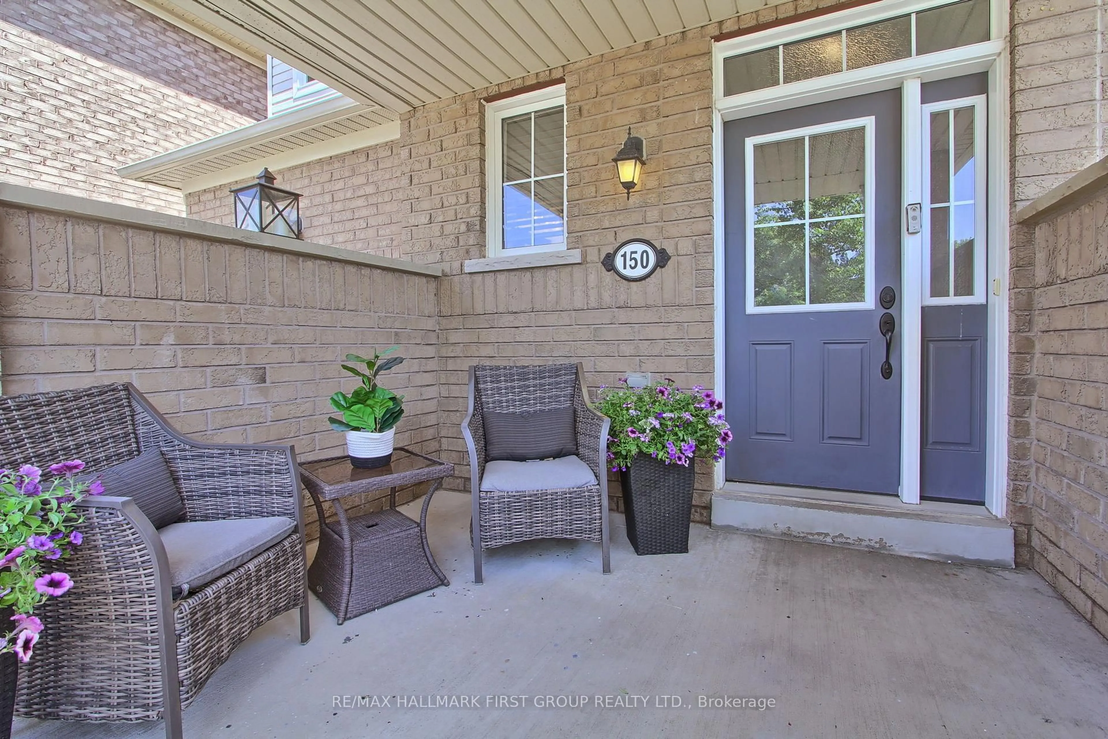 Patio, street for 150 Angus Dr, Ajax Ontario L1S 5G8